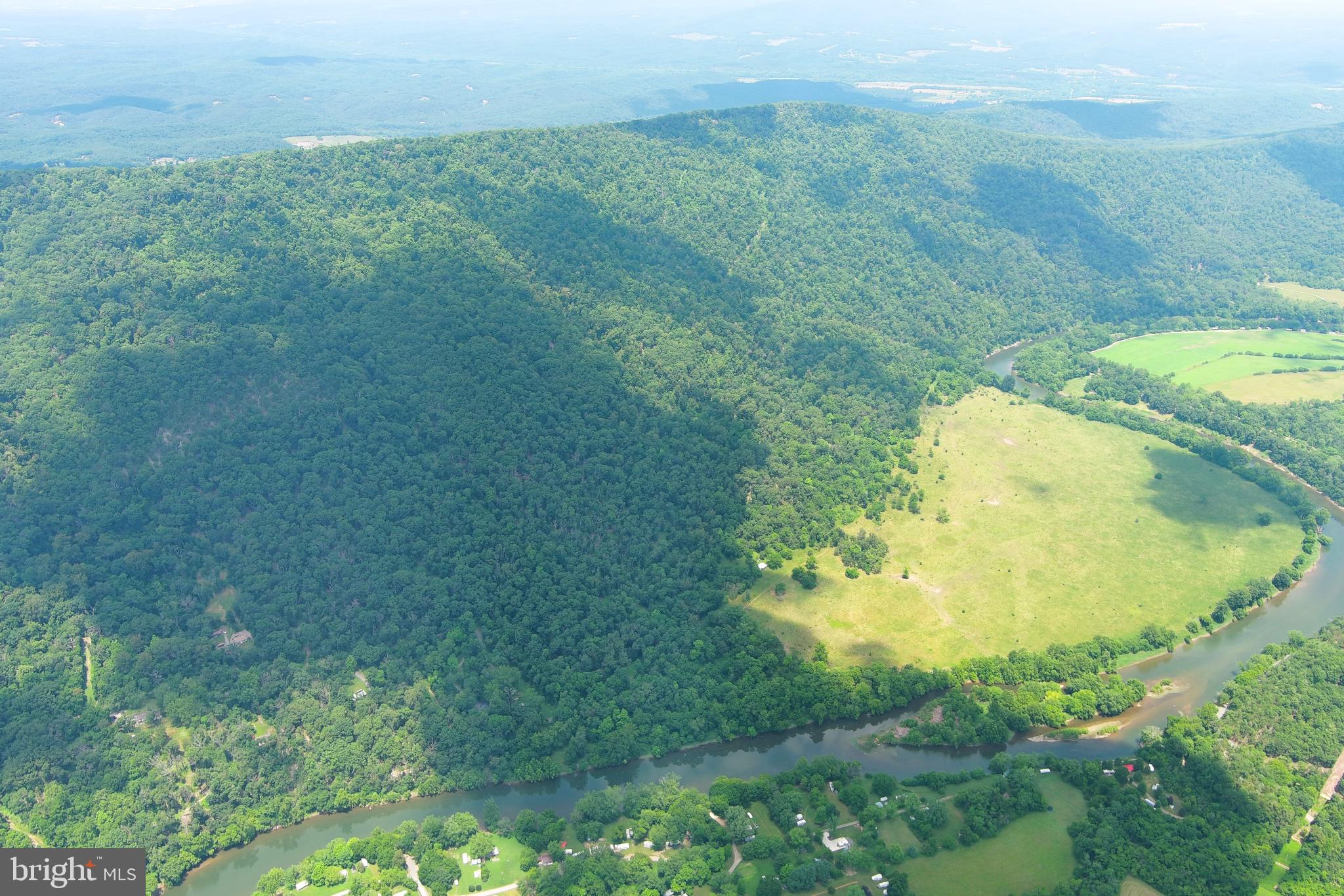 WHITSONS POINT - Land