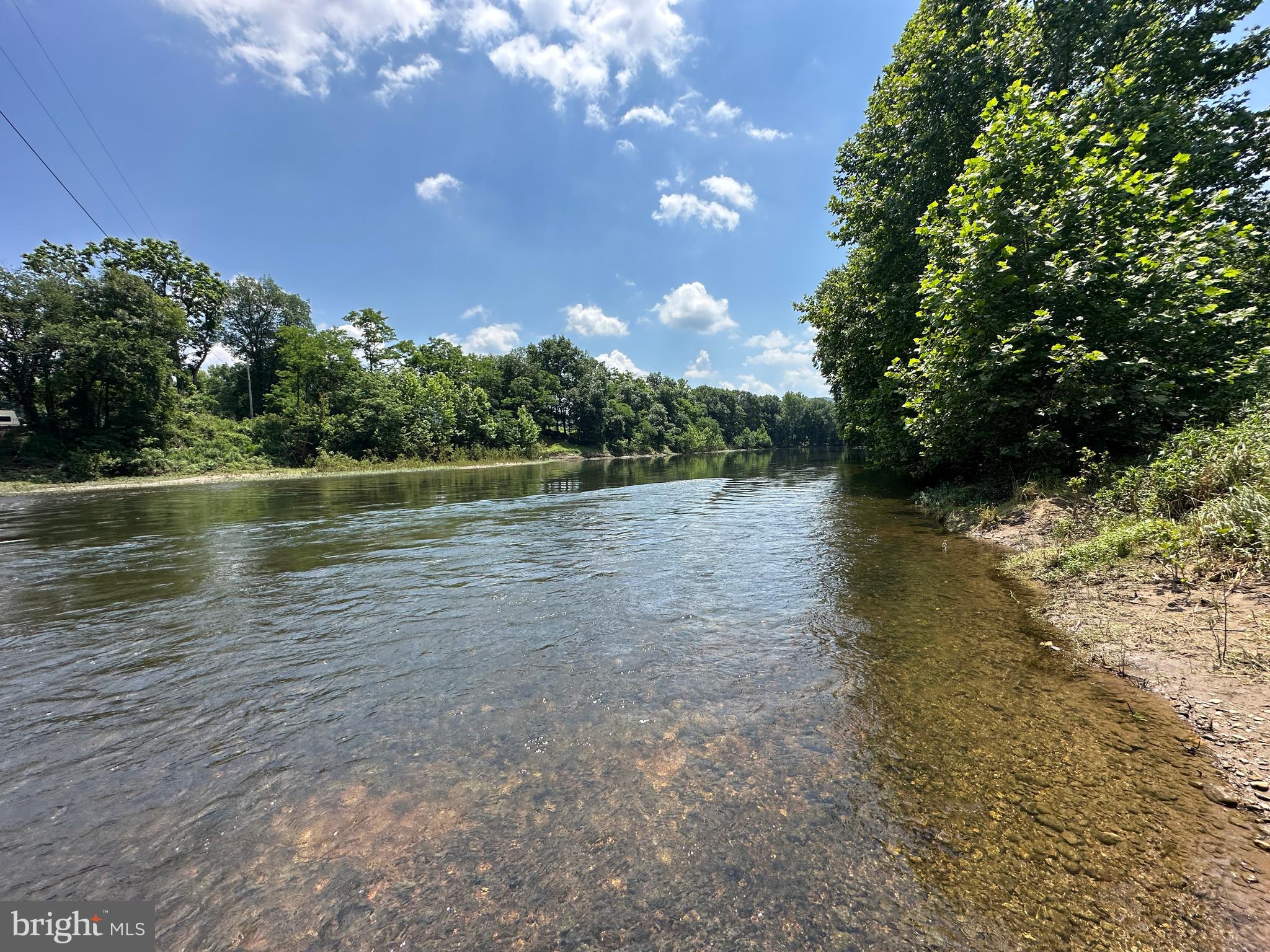 WHITSONS POINT - Land