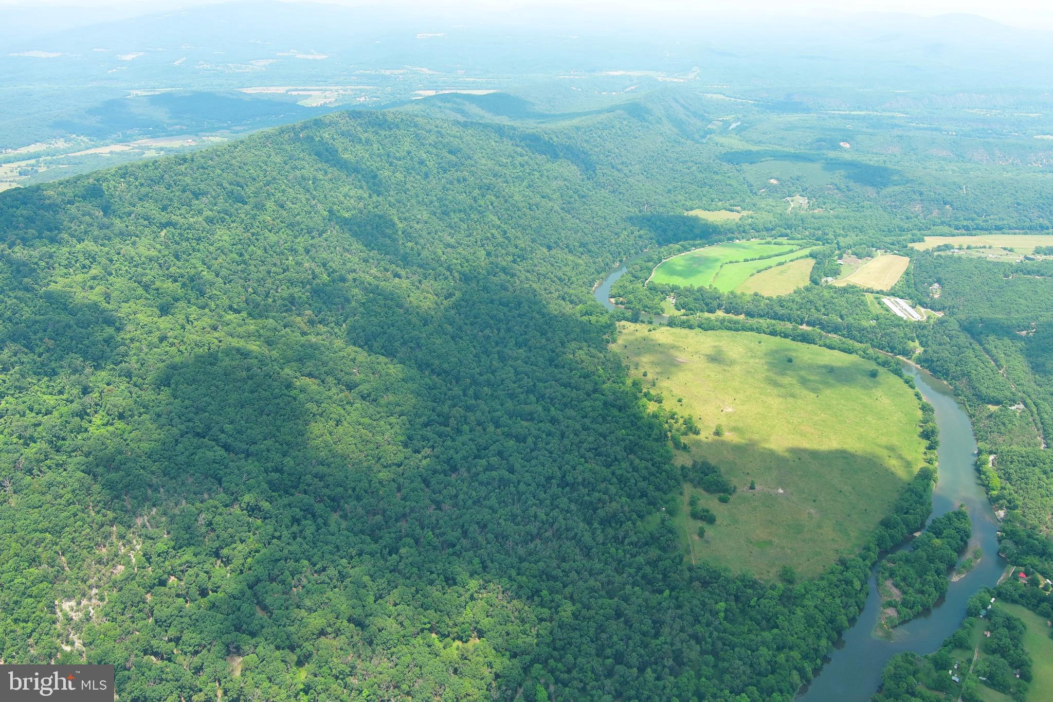 WHITSONS POINT - Land