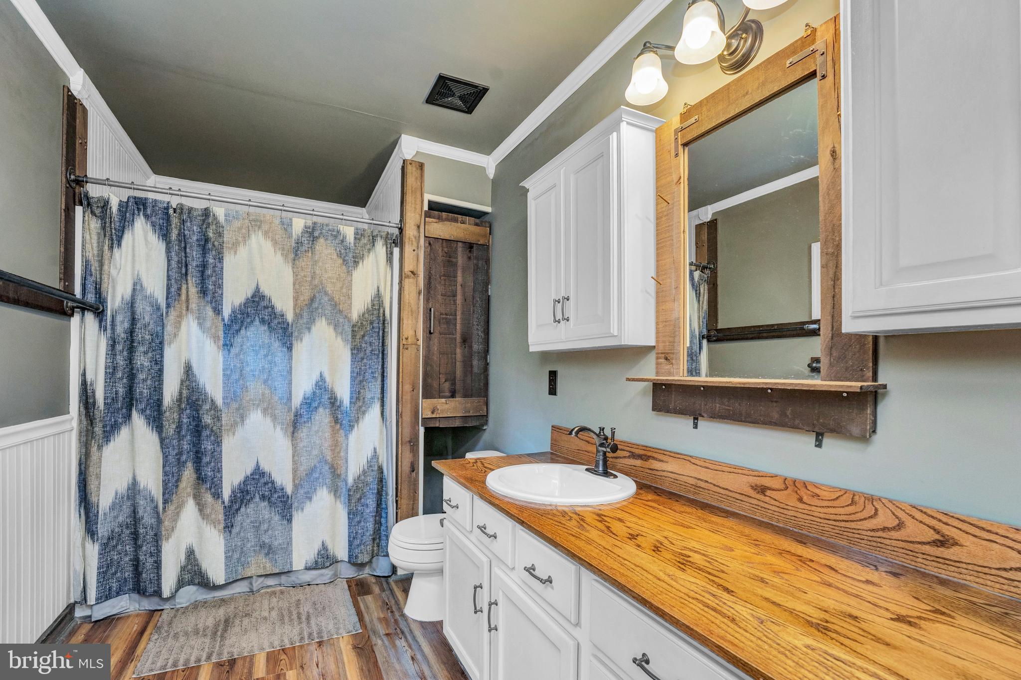 SUNSHINE HILLS - Residential