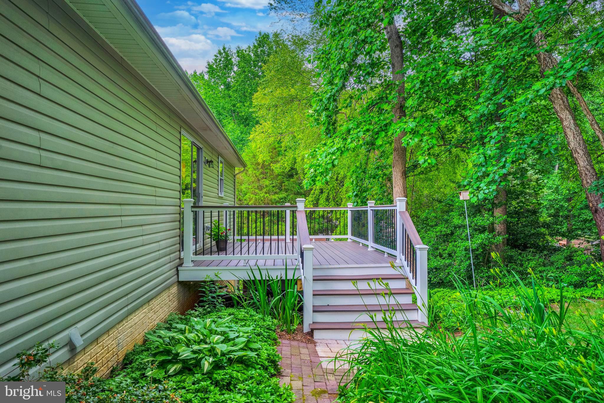 SUNSHINE HILLS - Residential