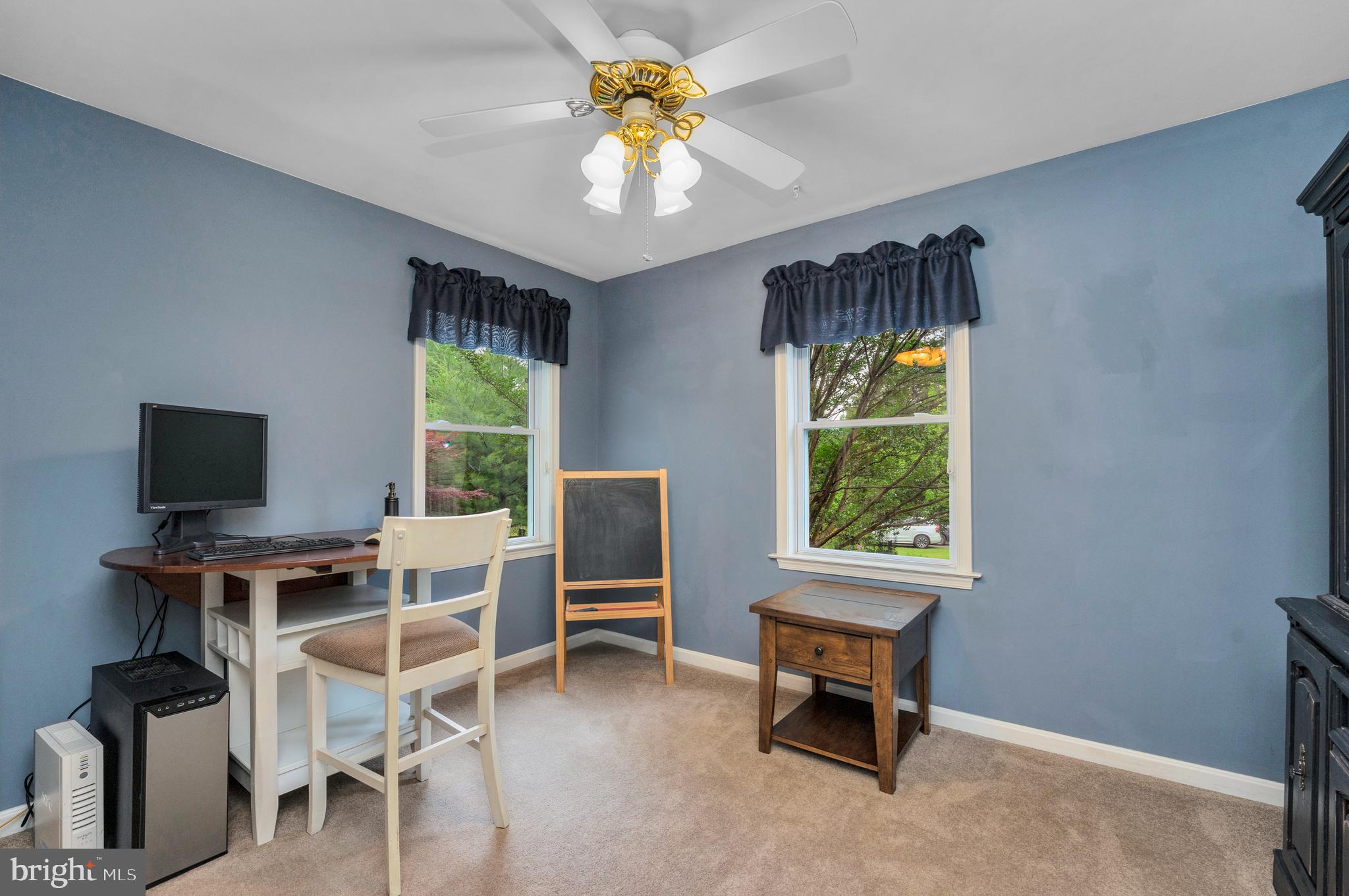 SUNSHINE HILLS - Residential