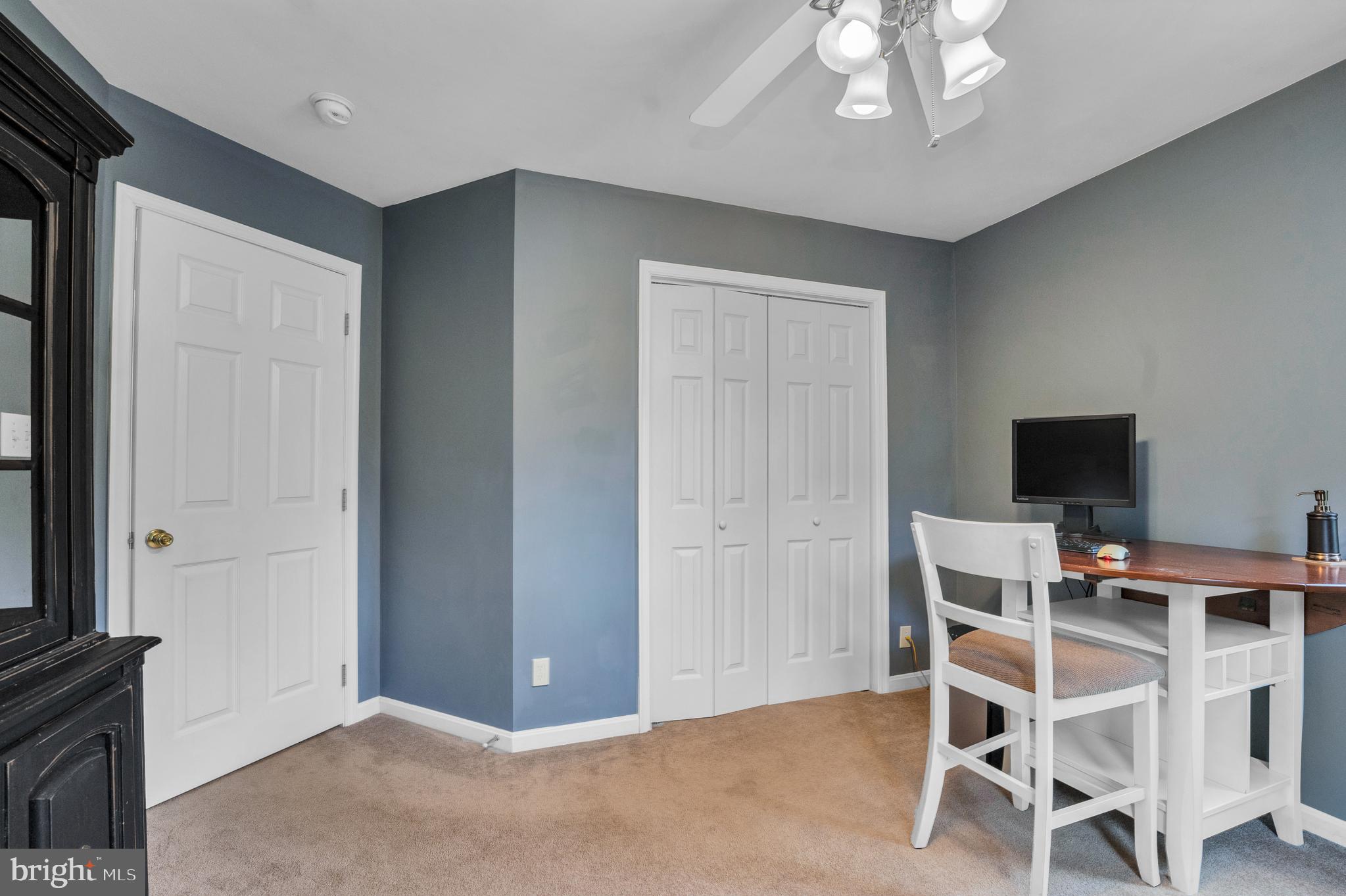 SUNSHINE HILLS - Residential