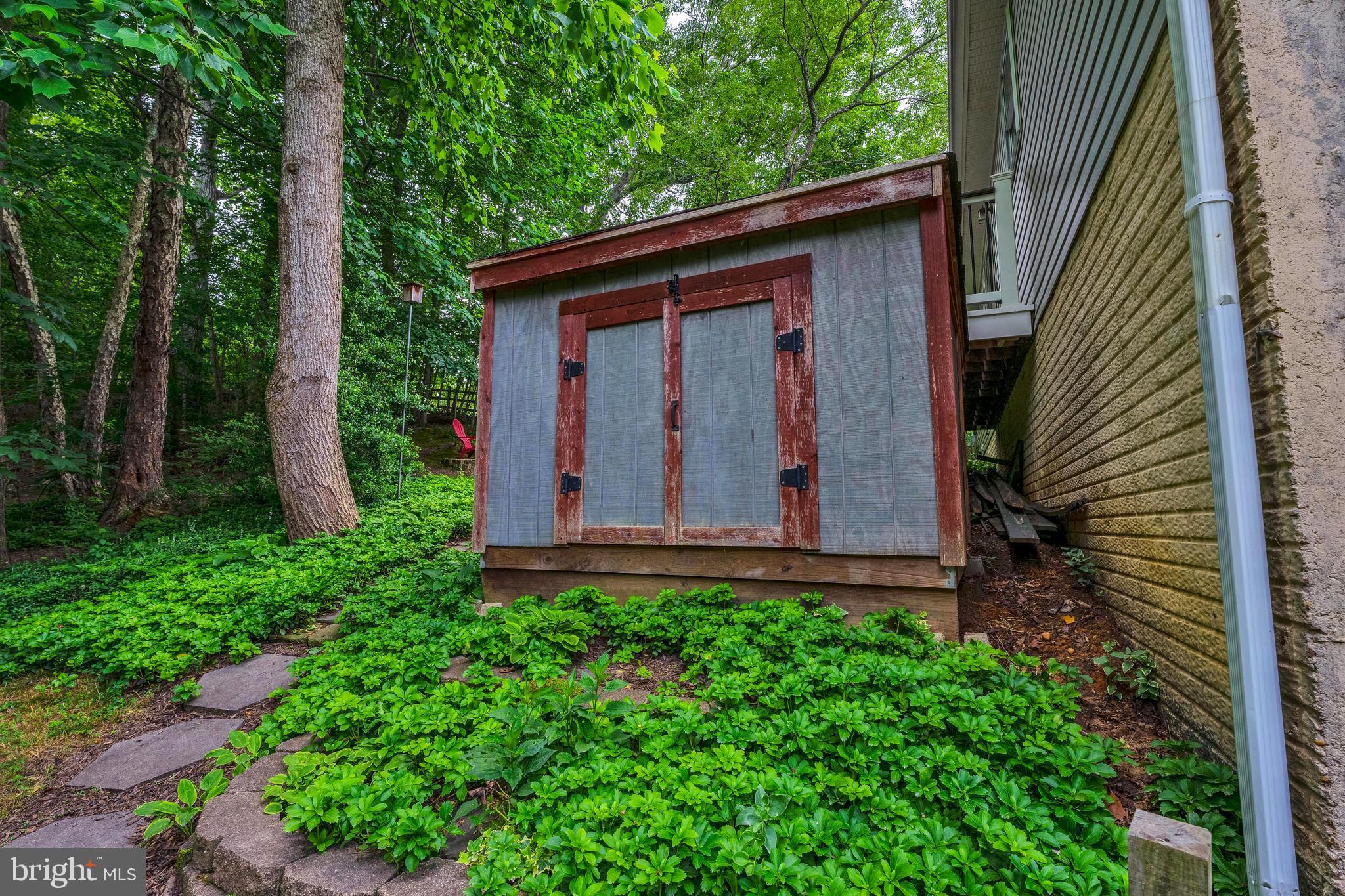 SUNSHINE HILLS - Residential