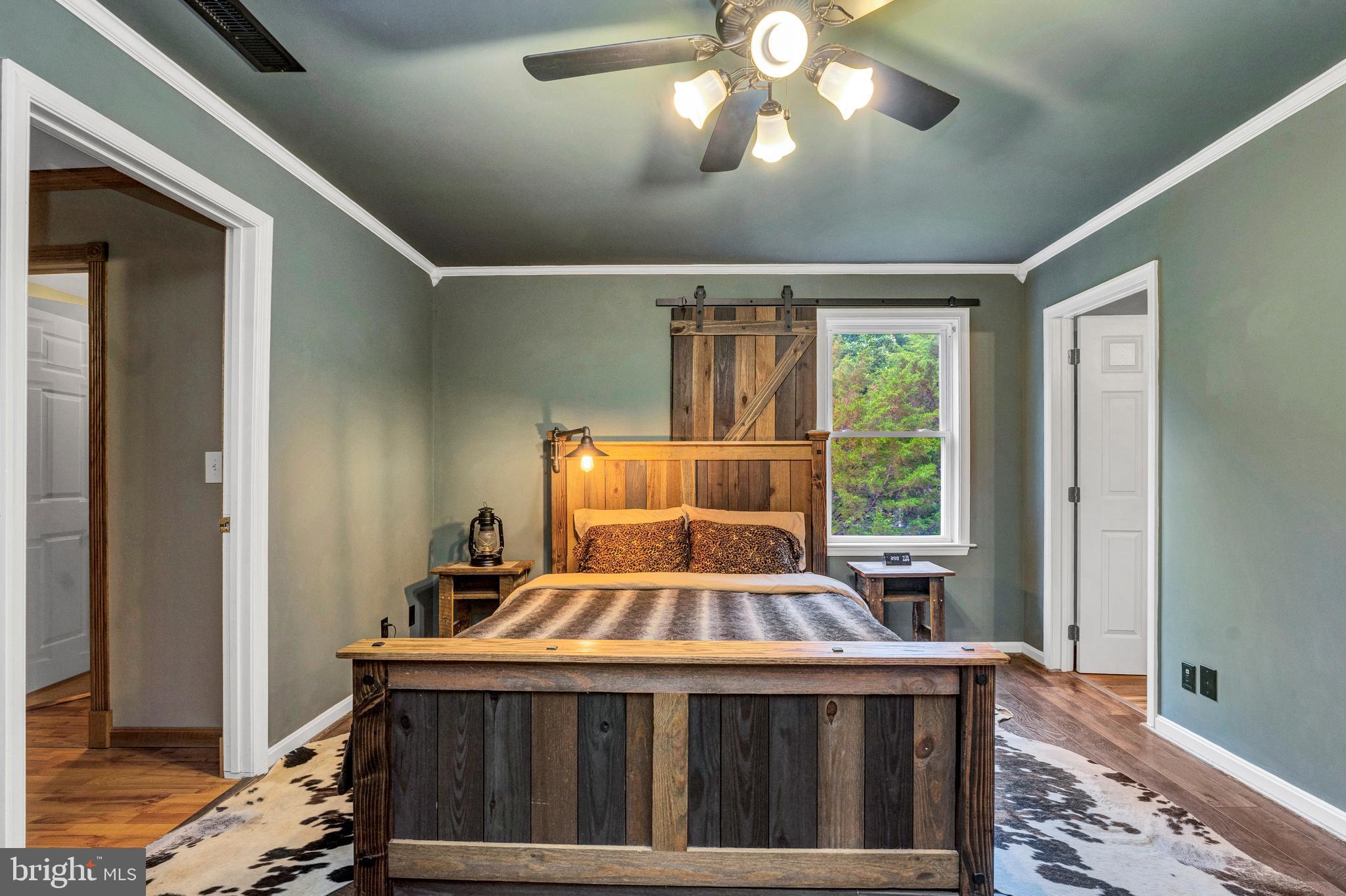 SUNSHINE HILLS - Residential