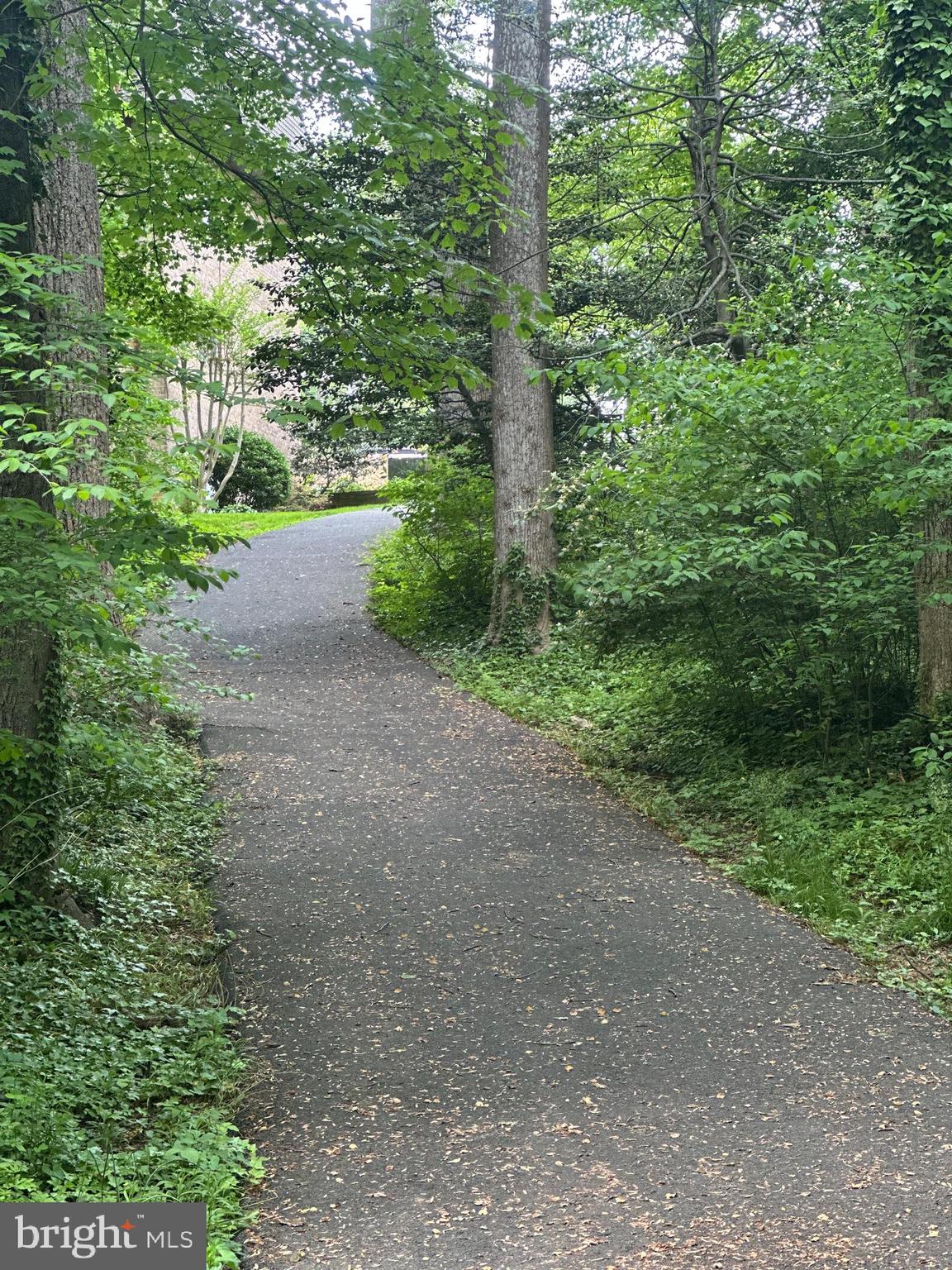 VANTAGE HILL - Residential