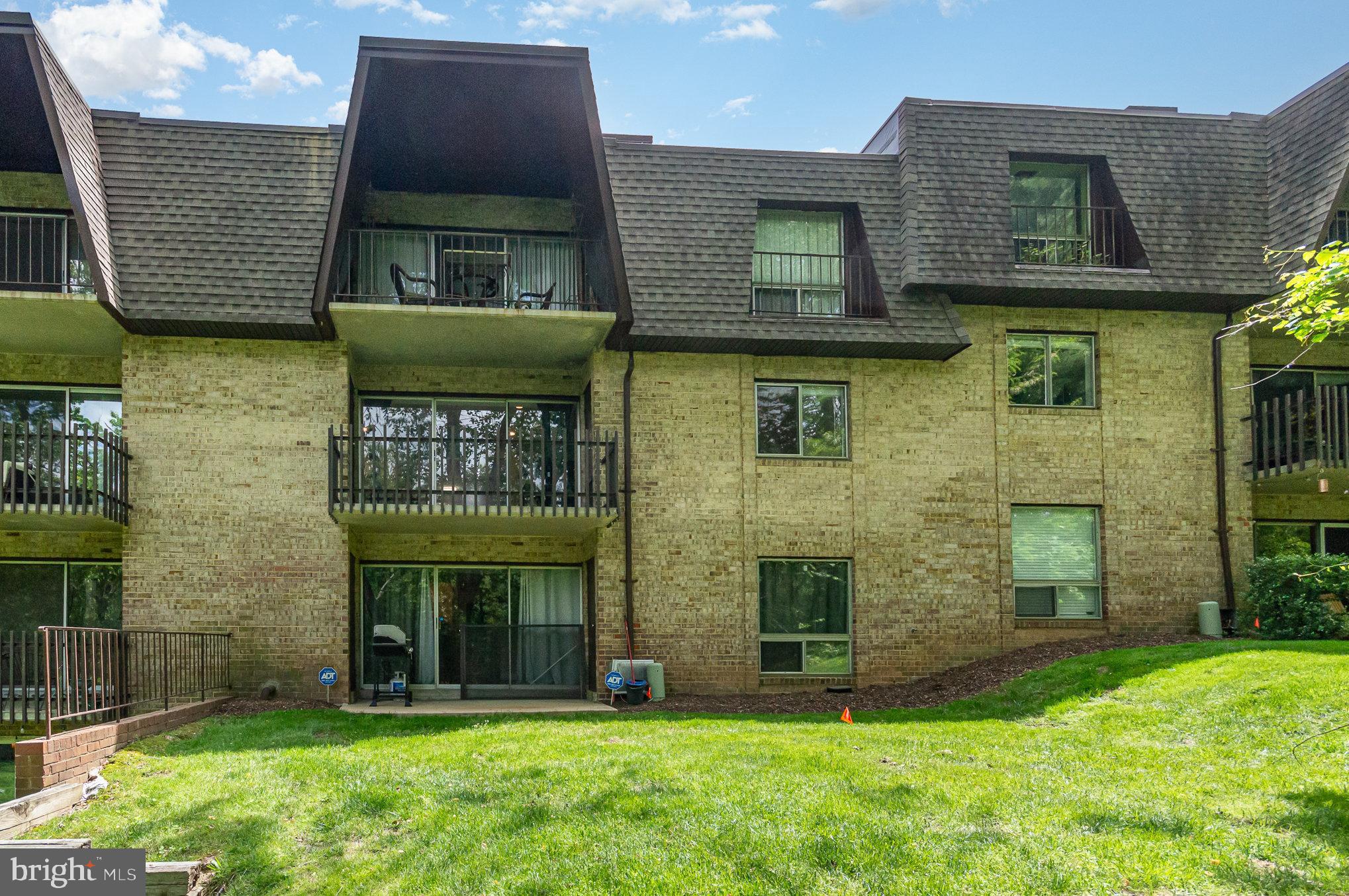 VANTAGE HILL - Residential