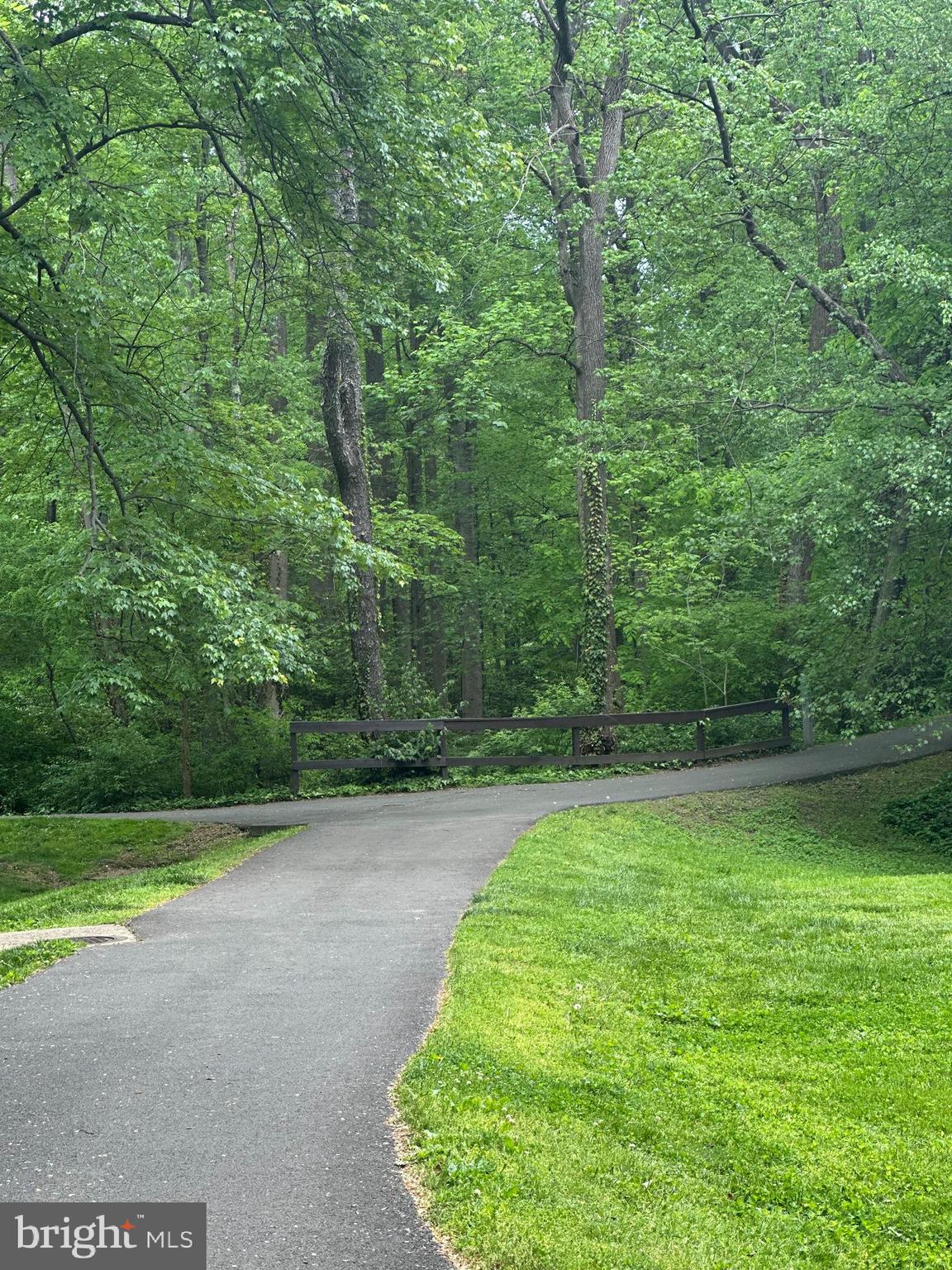 VANTAGE HILL - Residential