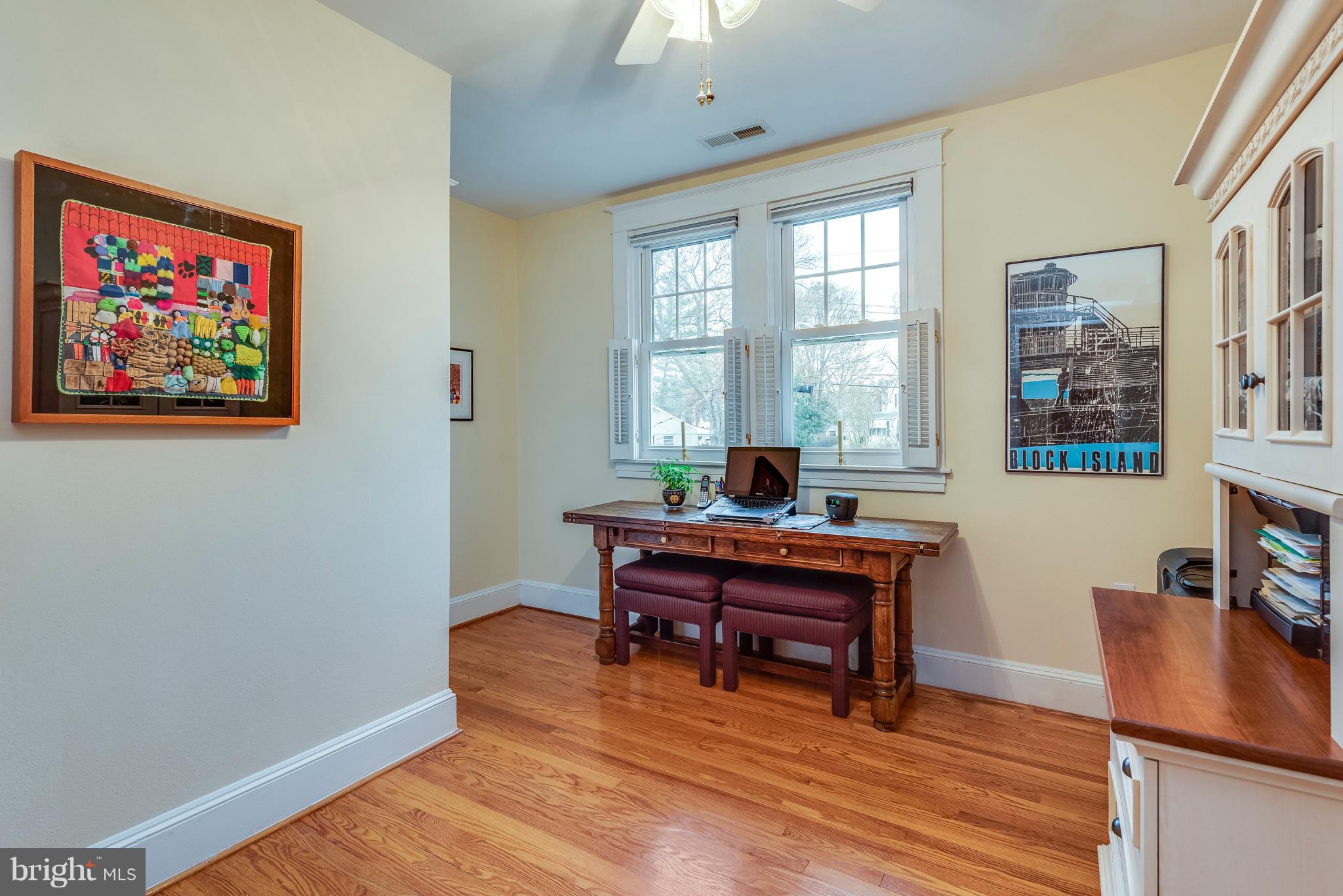 MURRAY HILL - Residential