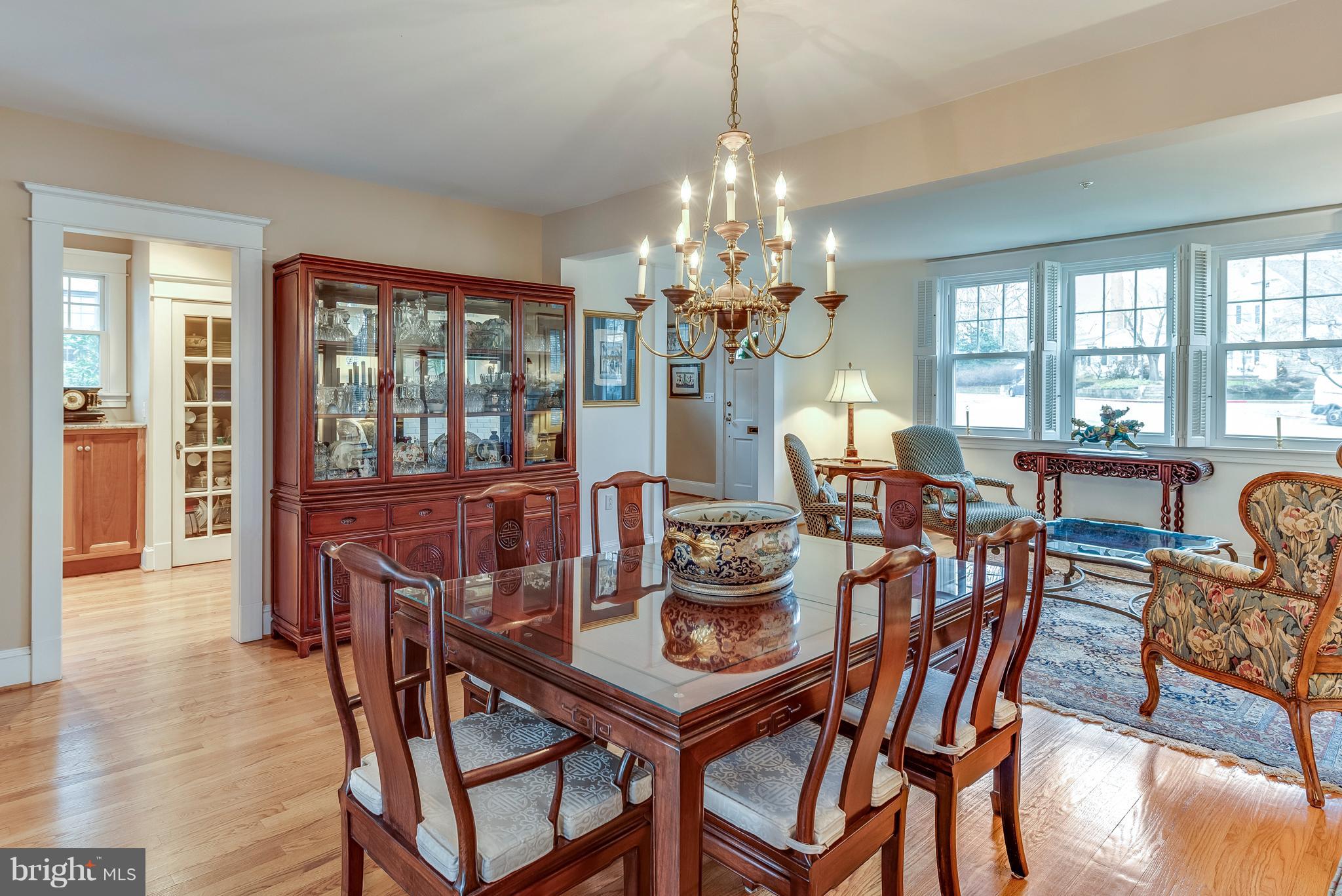 MURRAY HILL - Residential