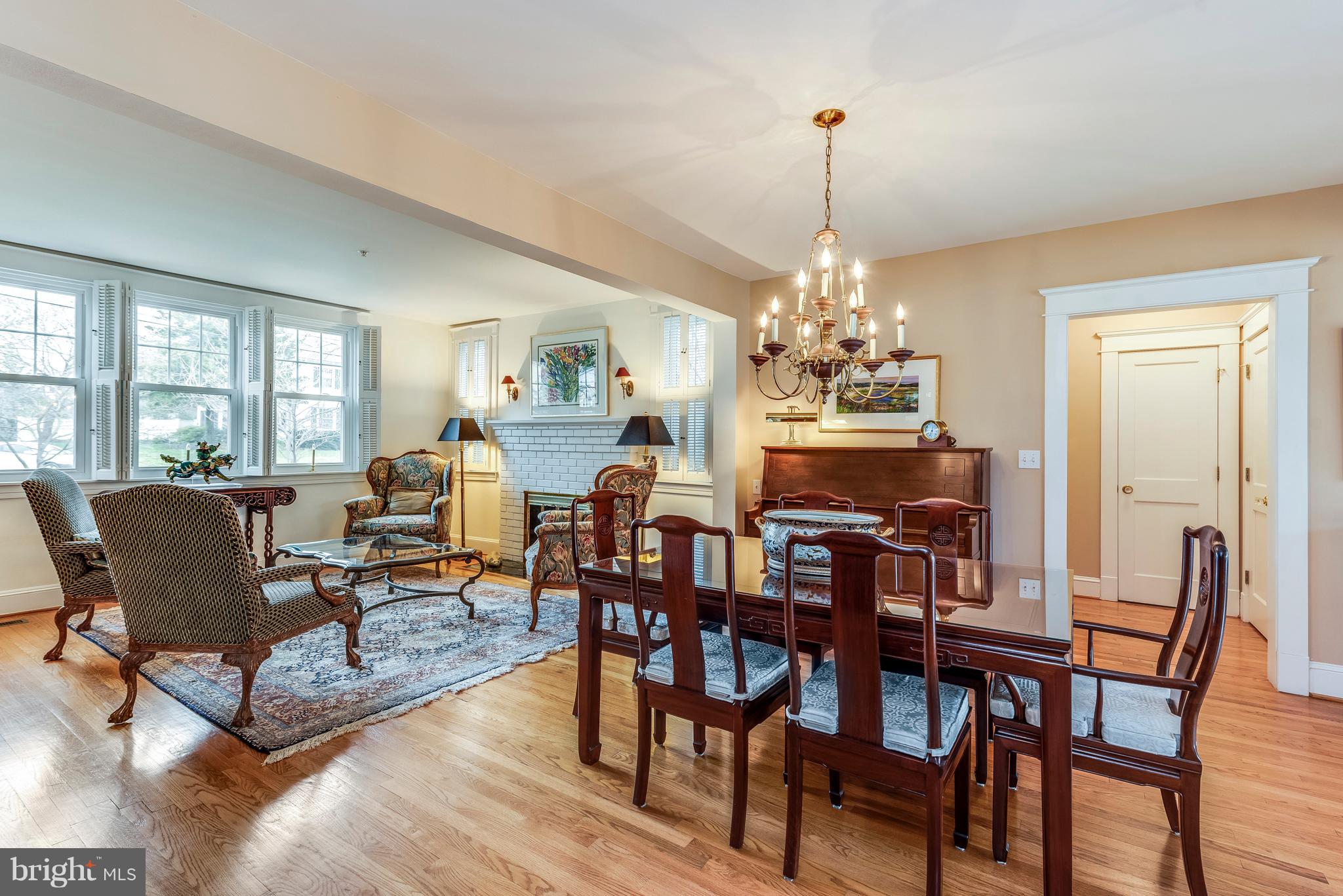 MURRAY HILL - Residential