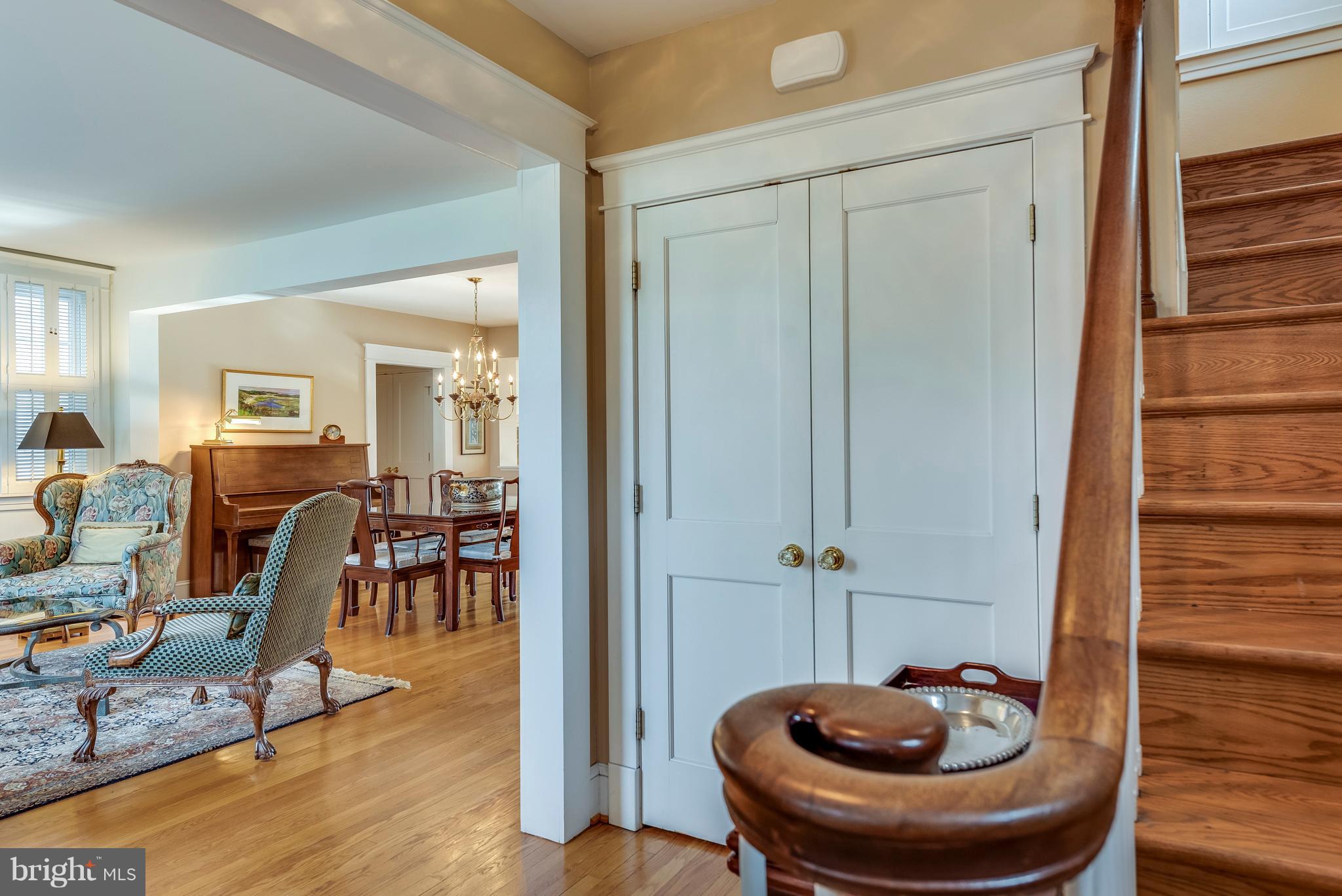 MURRAY HILL - Residential