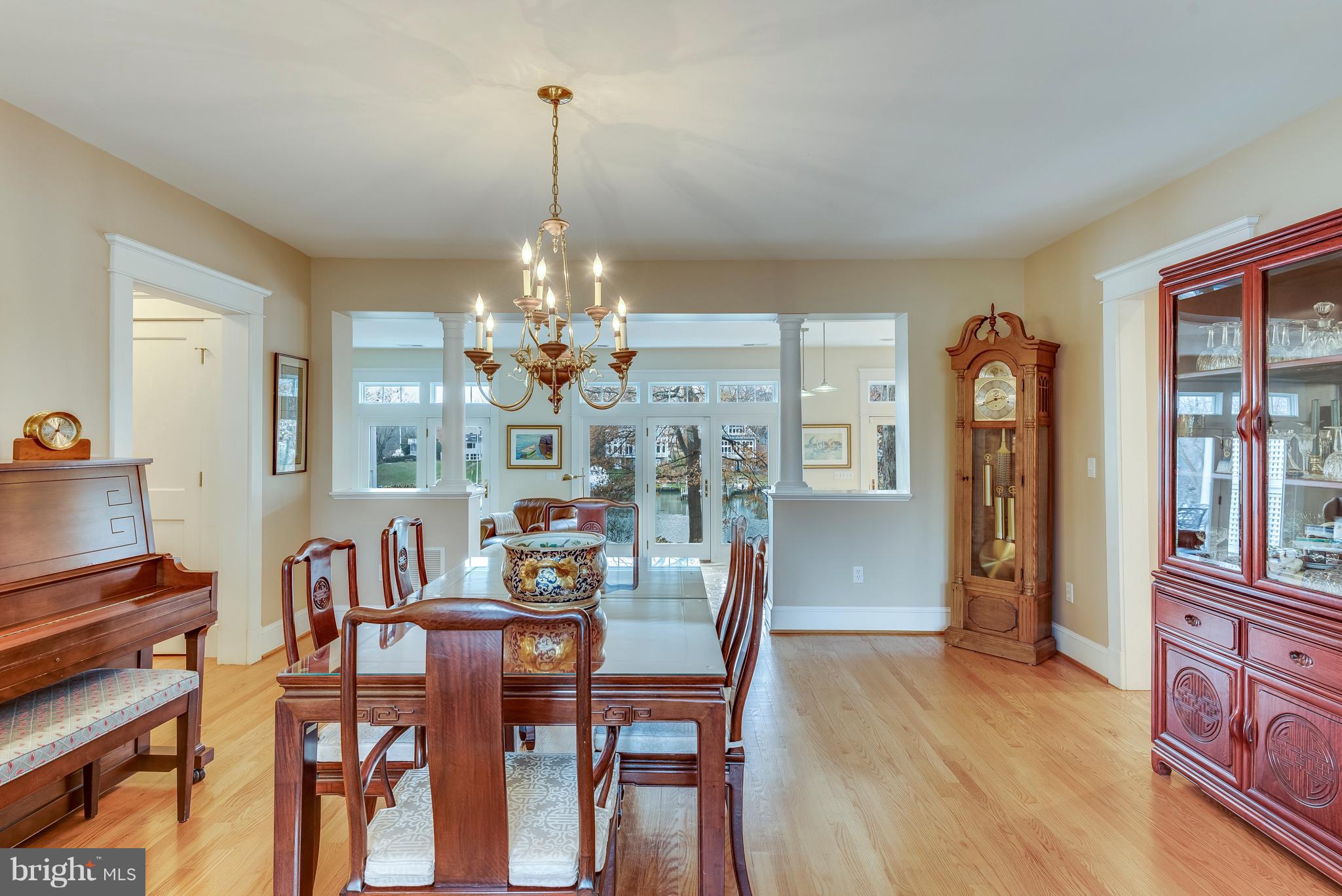 MURRAY HILL - Residential