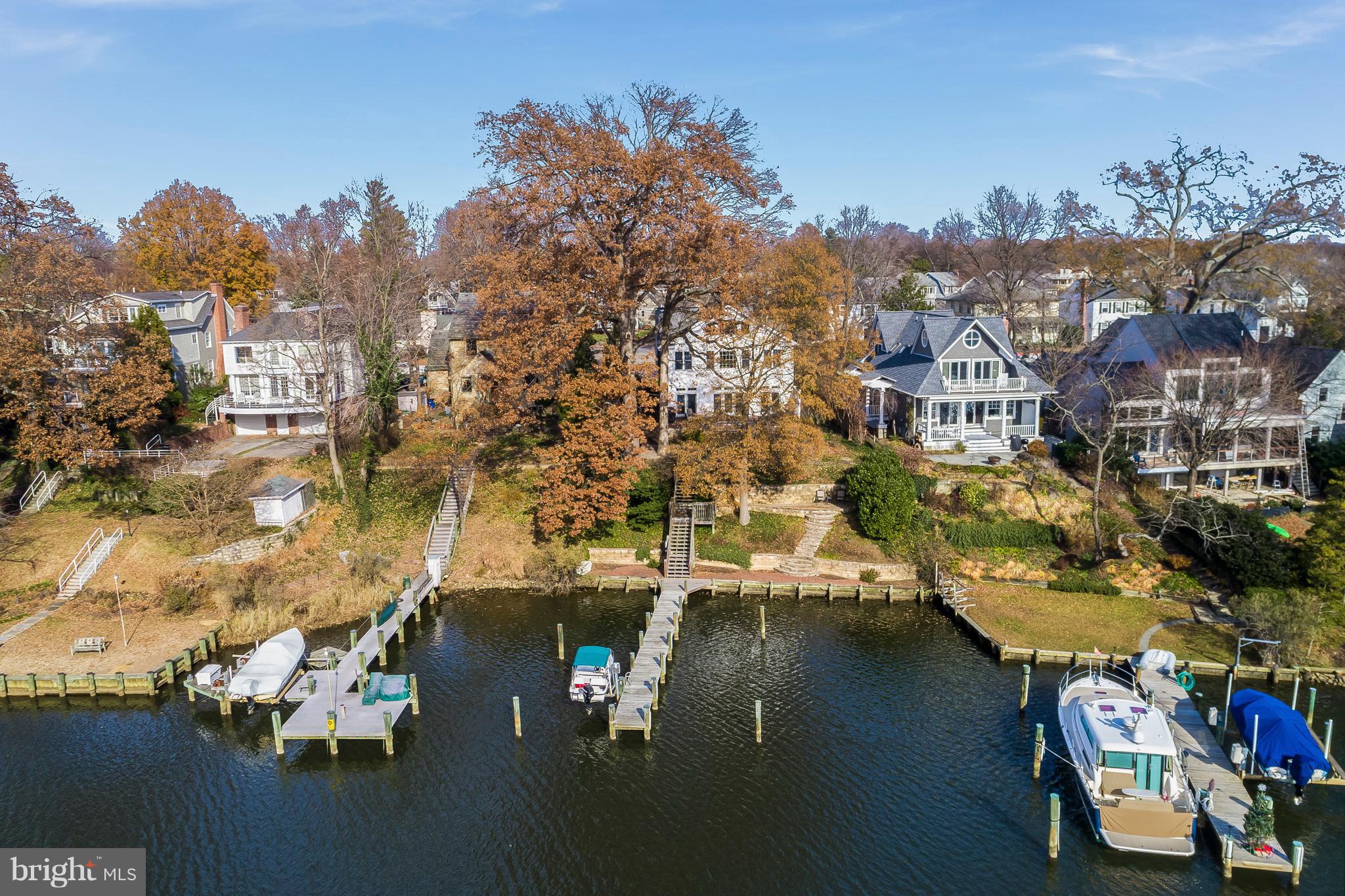 MURRAY HILL - Residential