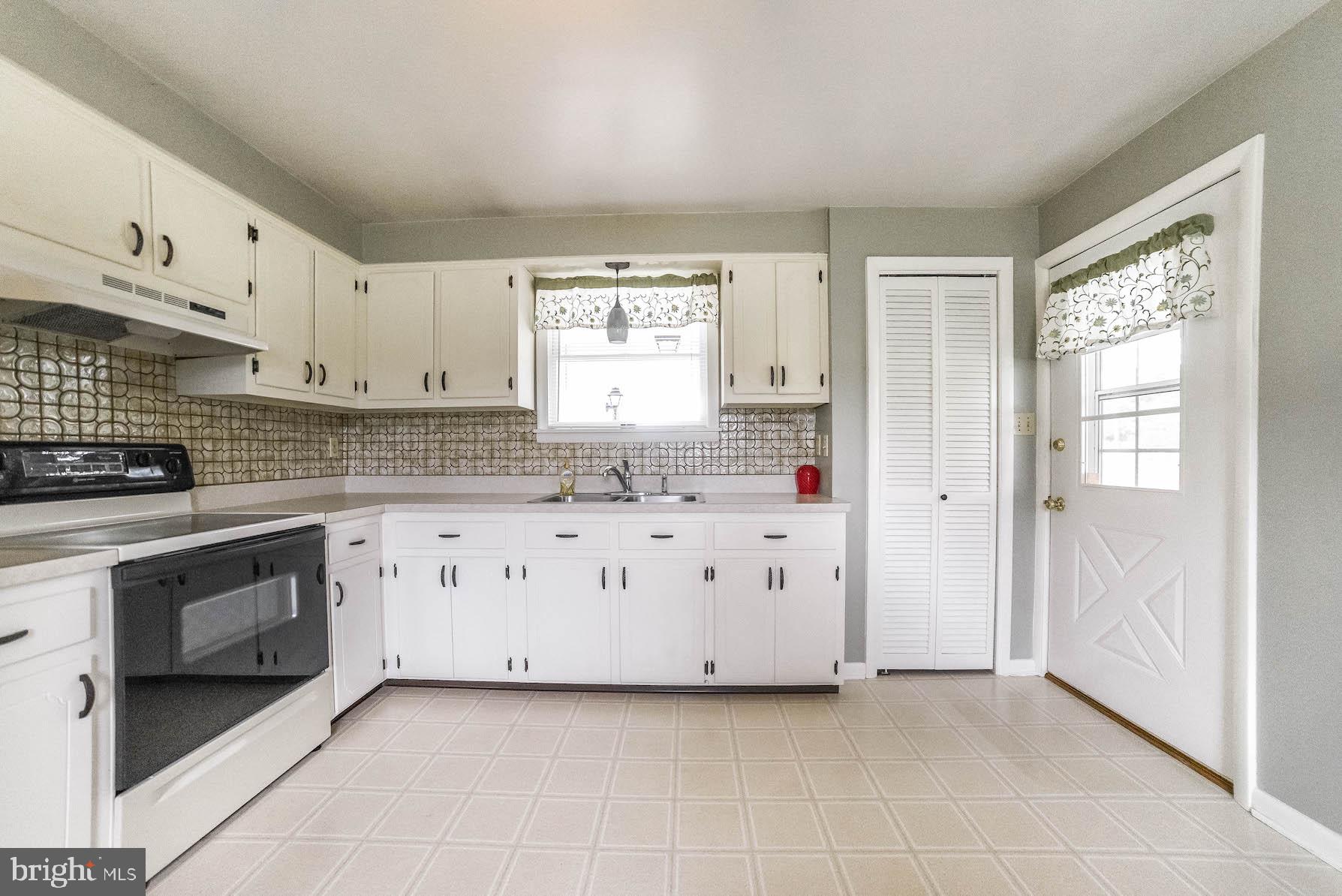 ST GEORGE ISLAND - Residential