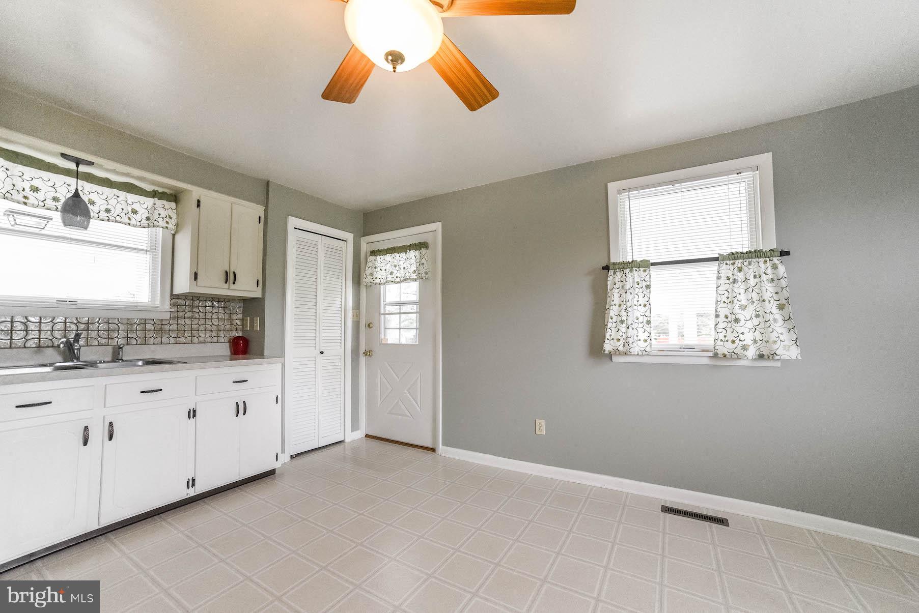 ST GEORGE ISLAND - Residential