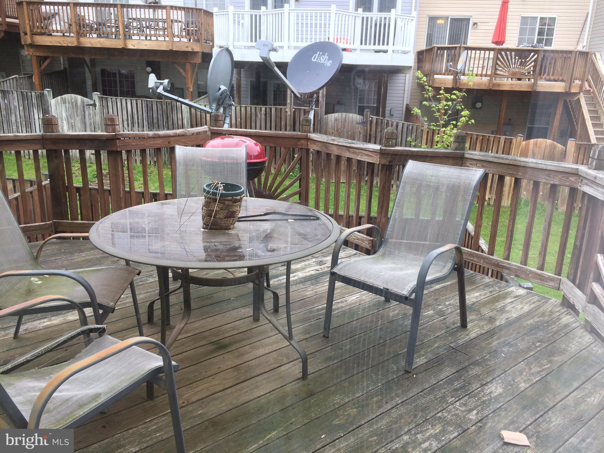 LONGMEAD - Residential