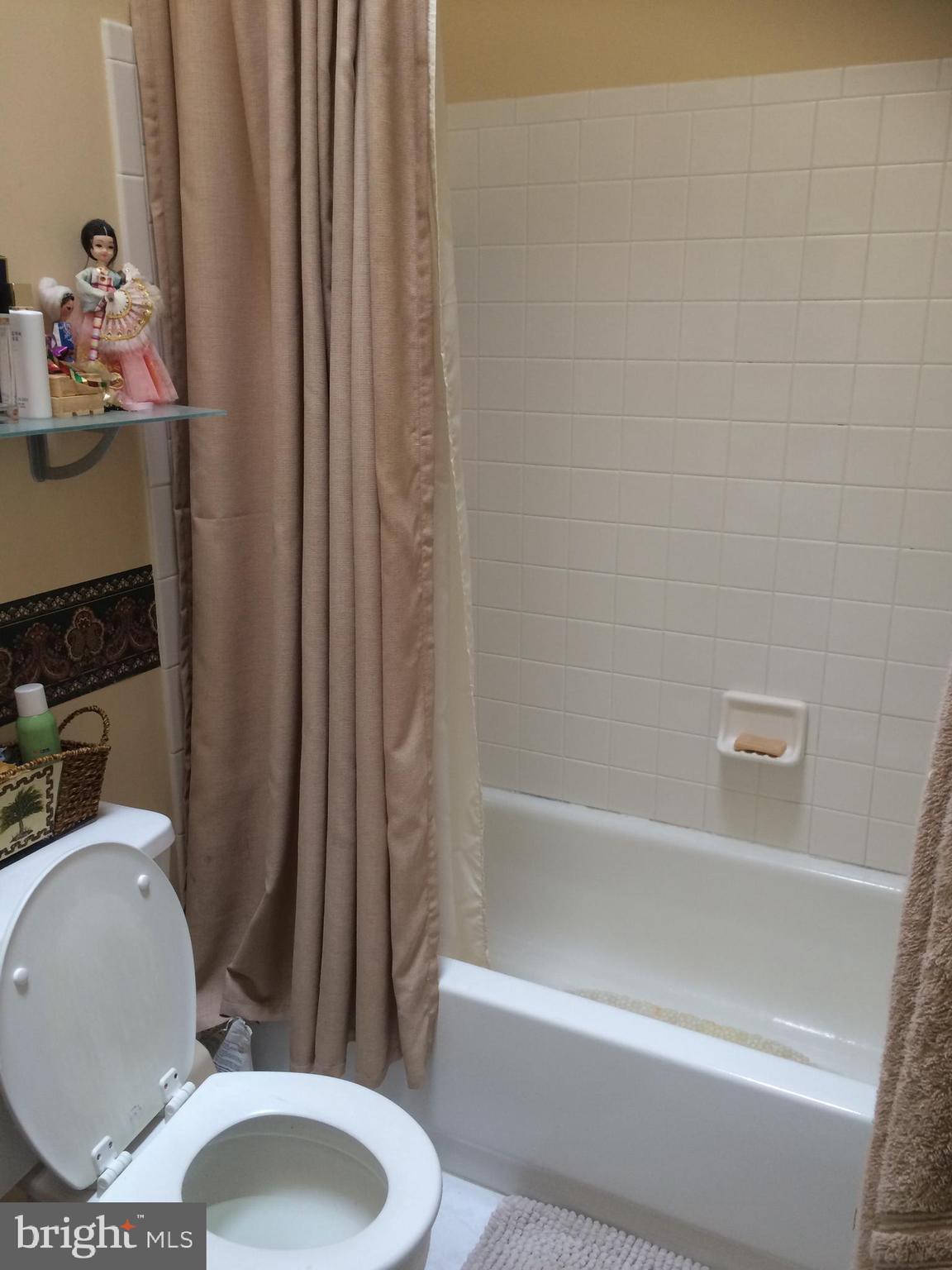 LONGMEAD - Residential