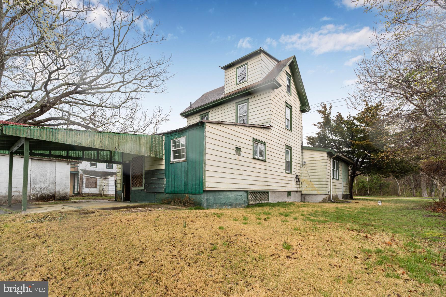 613-615 S NEW YORK ROAD