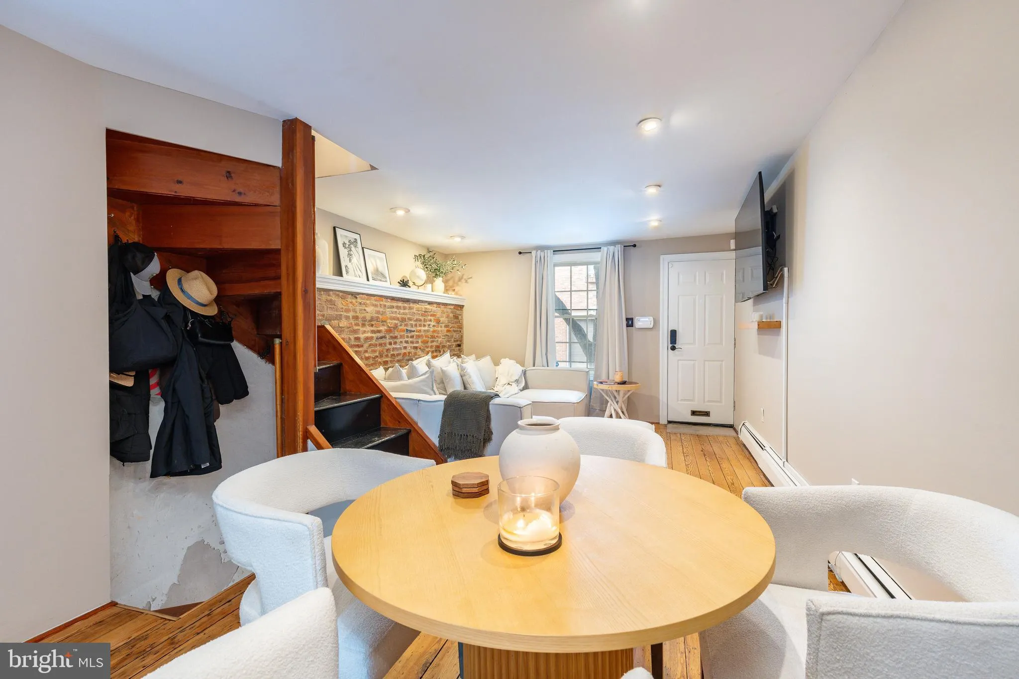 Philadelphia, Pennsylvania 19148, United States, 1 Bedroom Bedrooms, ,1 BathroomBathrooms,Residential,Active,198991