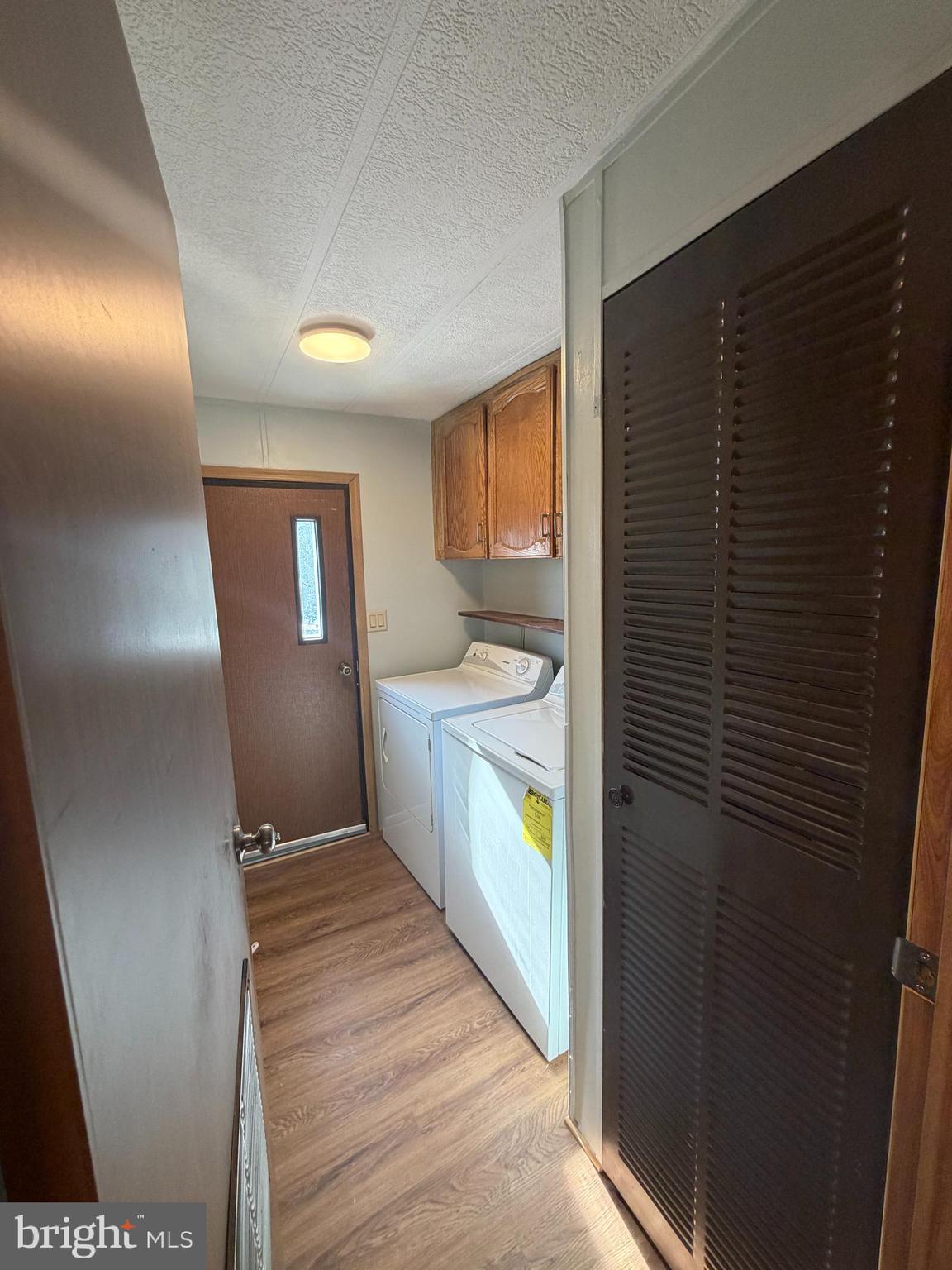 HOLLY VILLAGE MOBILE - Residential