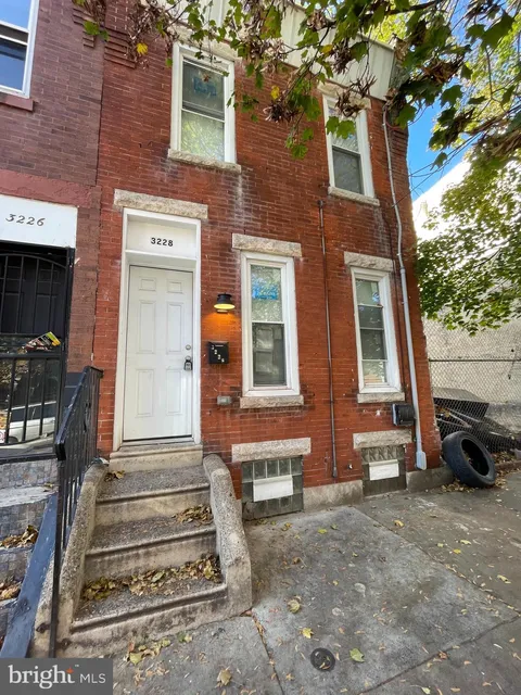 3228 E Street, Philadelphia, PA MLS: PAPH2322954
