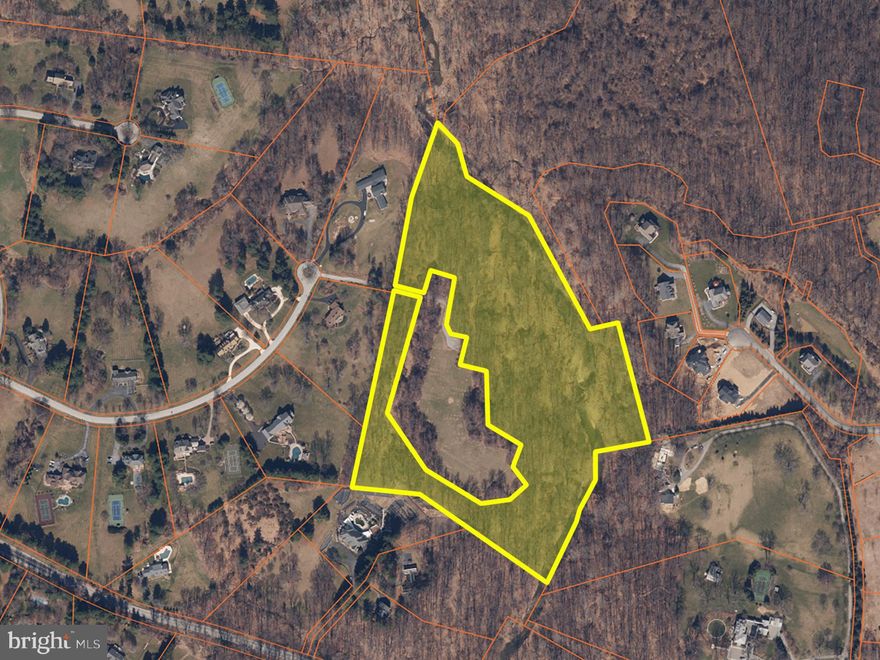 ONLINE AUCTION: Bidding begins 05/01/2025 @ 10:00 AM. Bidding ends 05/05/2025 @ 11:30 AM. List Price is Suggested Opening Bid. Lot of Land located in Ellicott City within Howard County. Property is in close proximity to Cedar Lane Park, all the attractions within Centennial Park, The Mall in Columbia, & Harper's Choice Village Center. Easy Access to Major Traffic Artery Homewood Road. Deposit: $5,000.
Parcel is located behind 11710 Foxspur Ct. Ellicott City, MD 21042 & 11722 Foxspur Ct. Ellicott City, MD 21042.