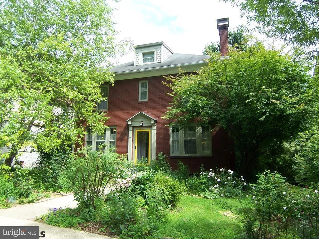 614 W Fairmount Avenue, State College, PA 16801