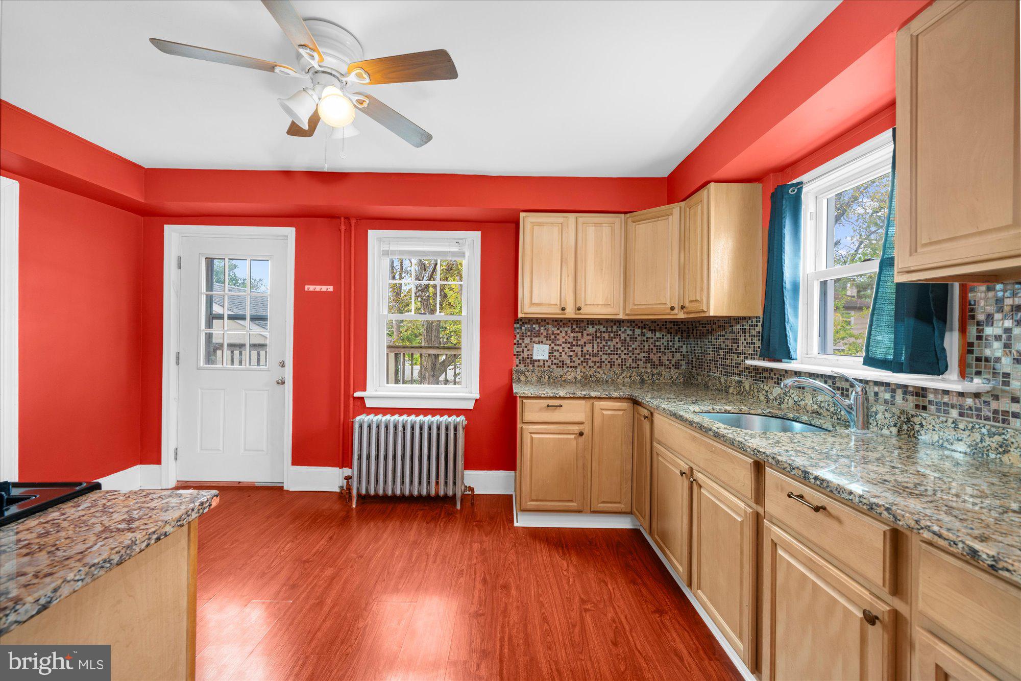 NORTH HILLS - Residential