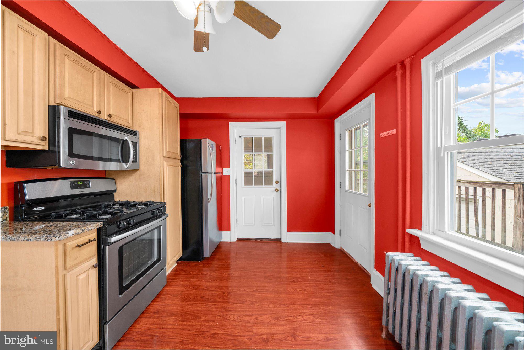 NORTH HILLS - Residential