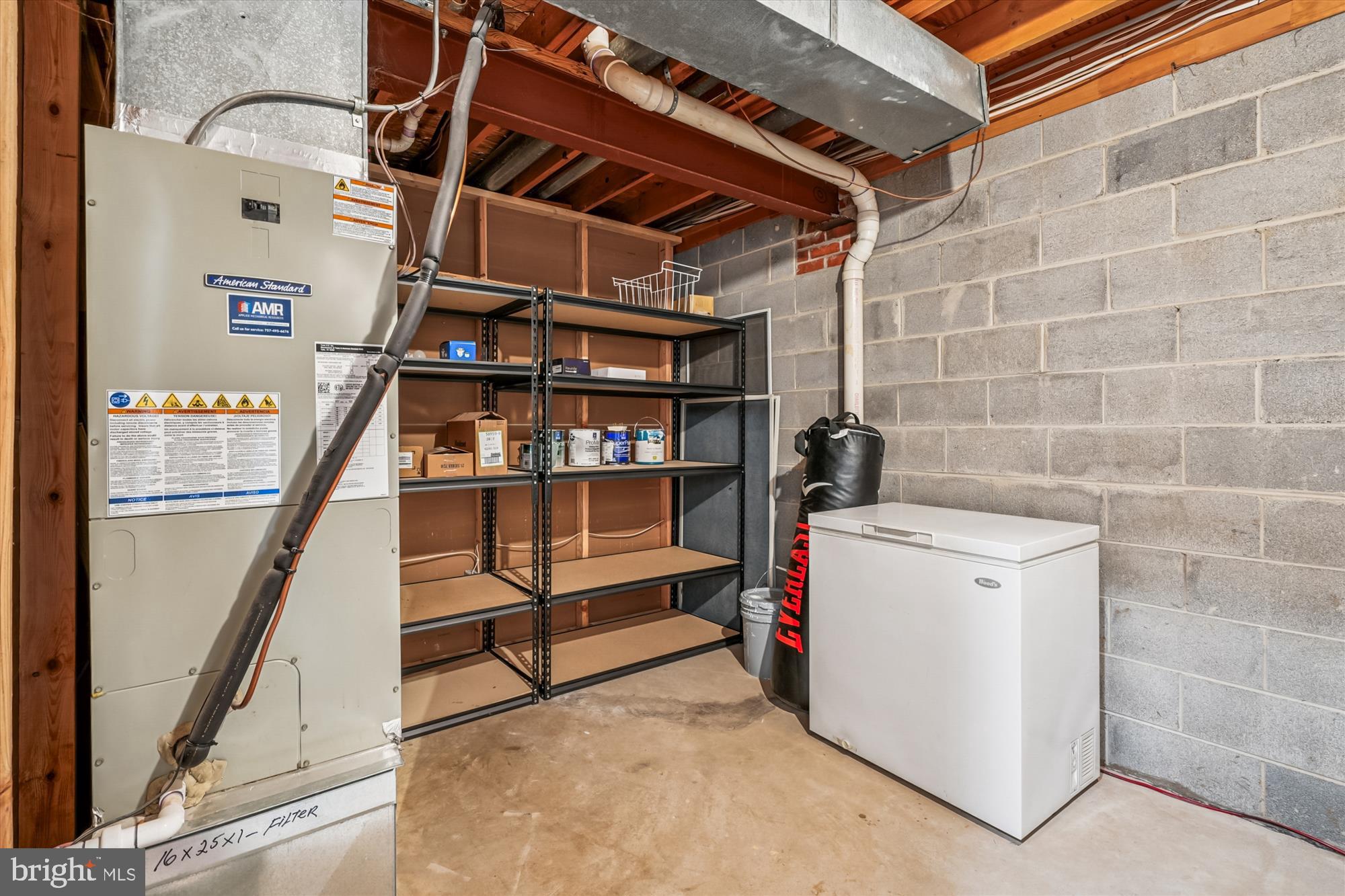 LEEDS SQUARE - Residential