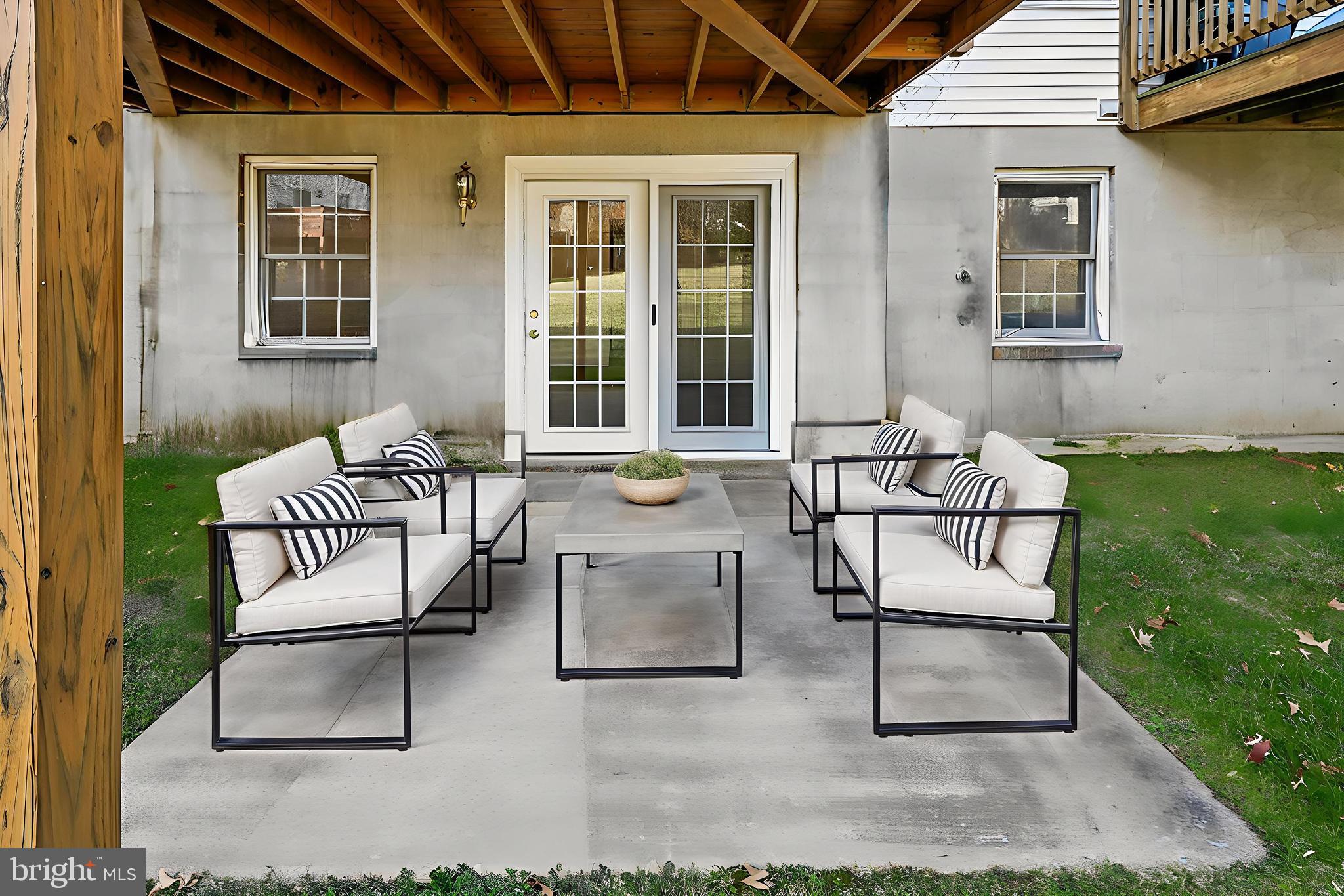 LEEDS SQUARE - Residential