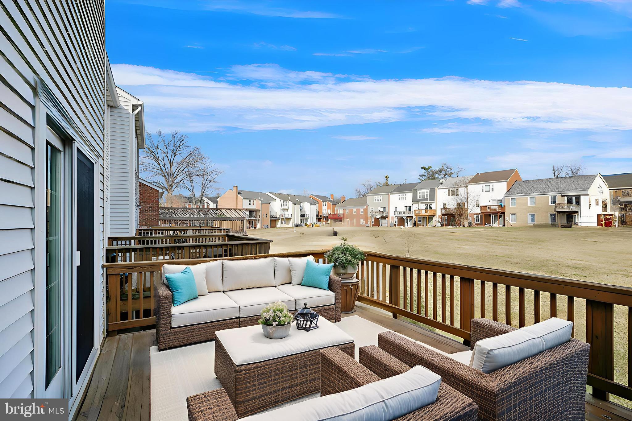 LEEDS SQUARE - Residential