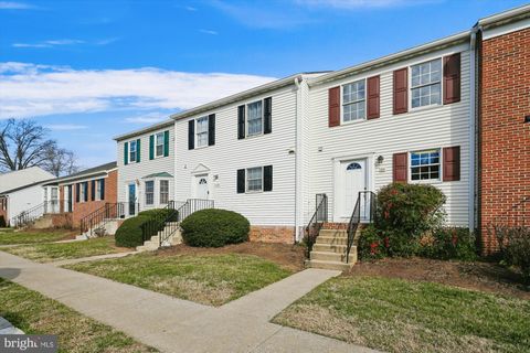 211 FAIRFIELD DRIVE WARRENTON VA 20186