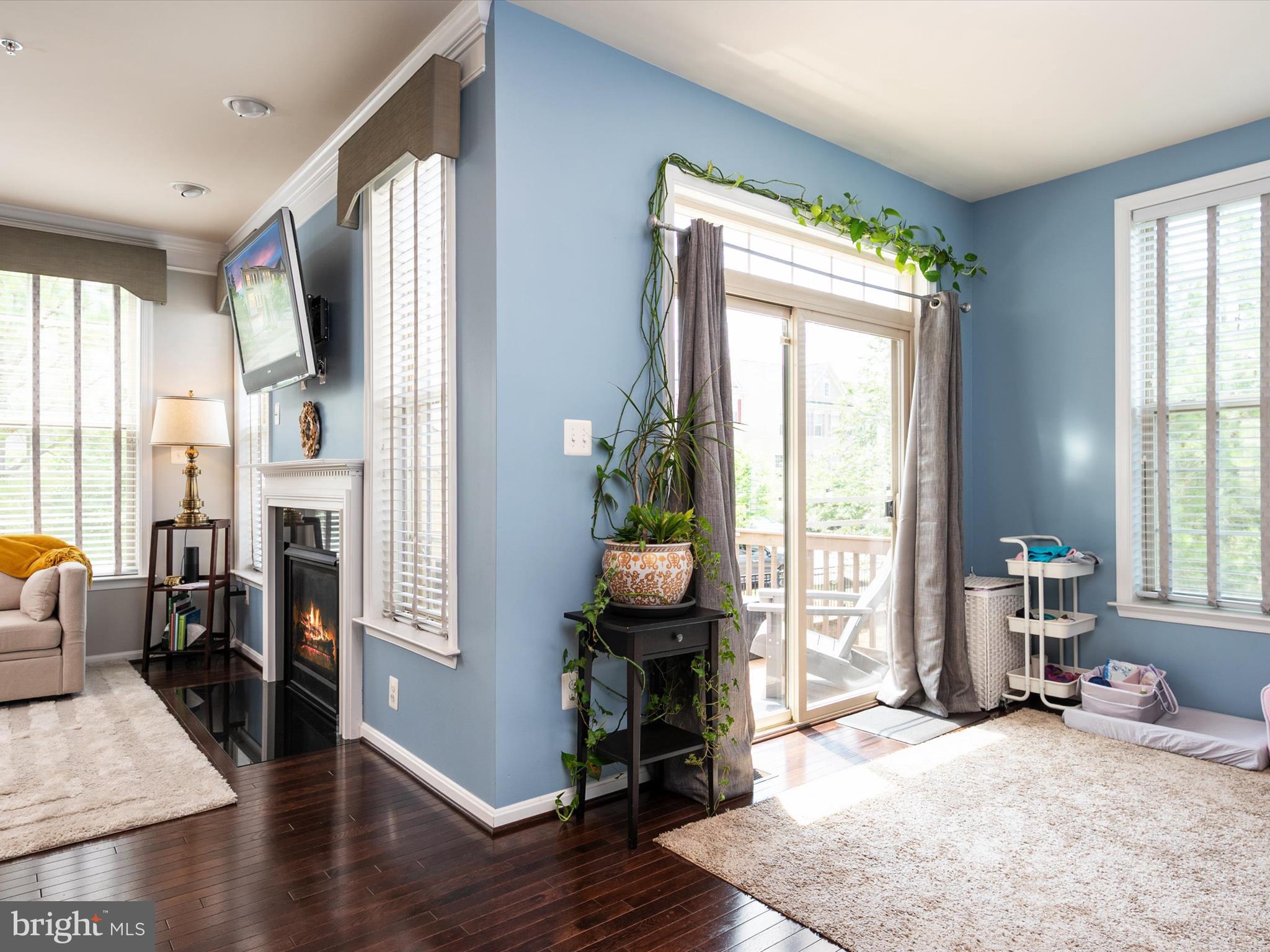 CANTERBURY VILLAGE - Residential