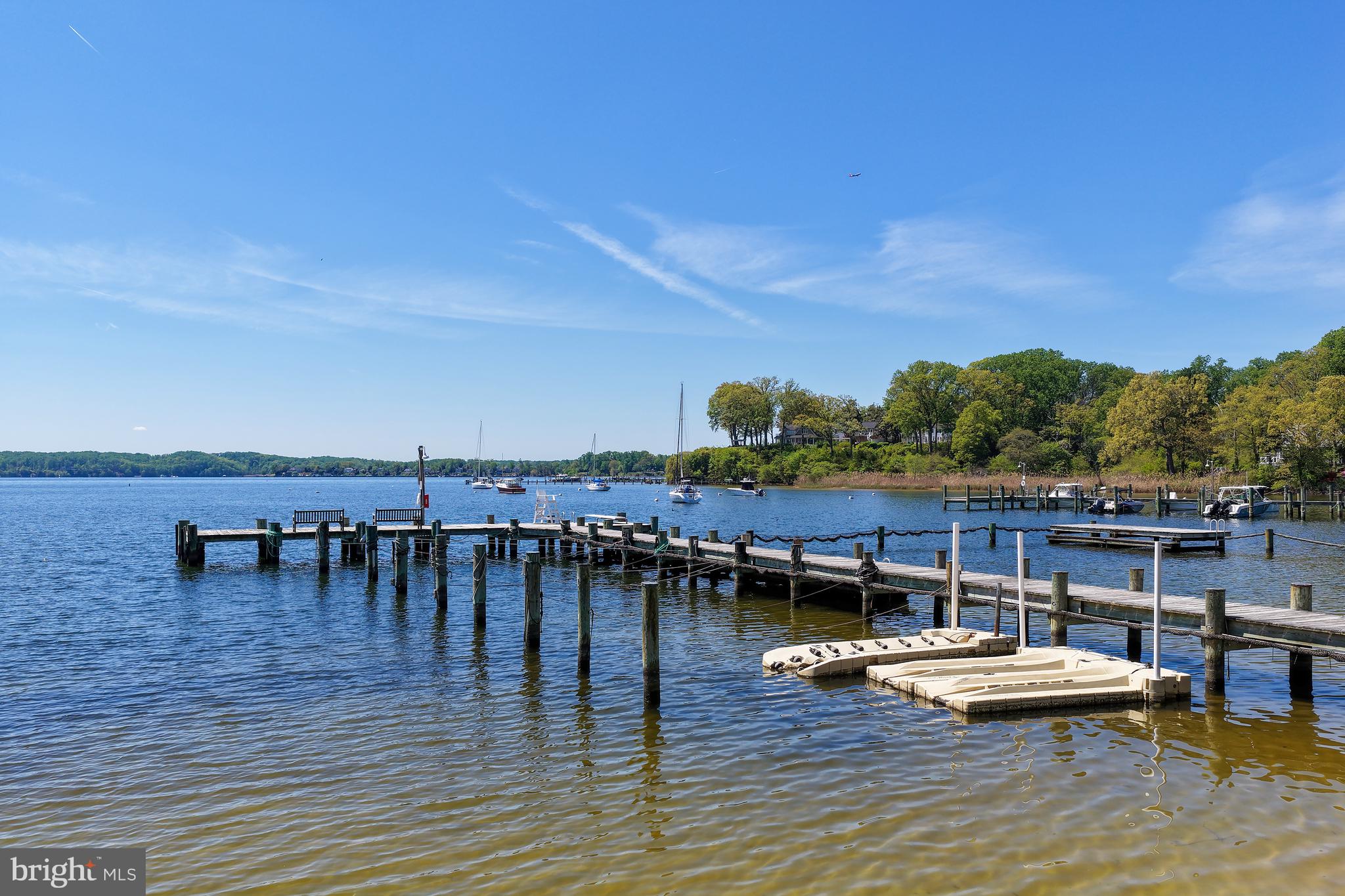 OLDE SEVERNA PARK - Residential