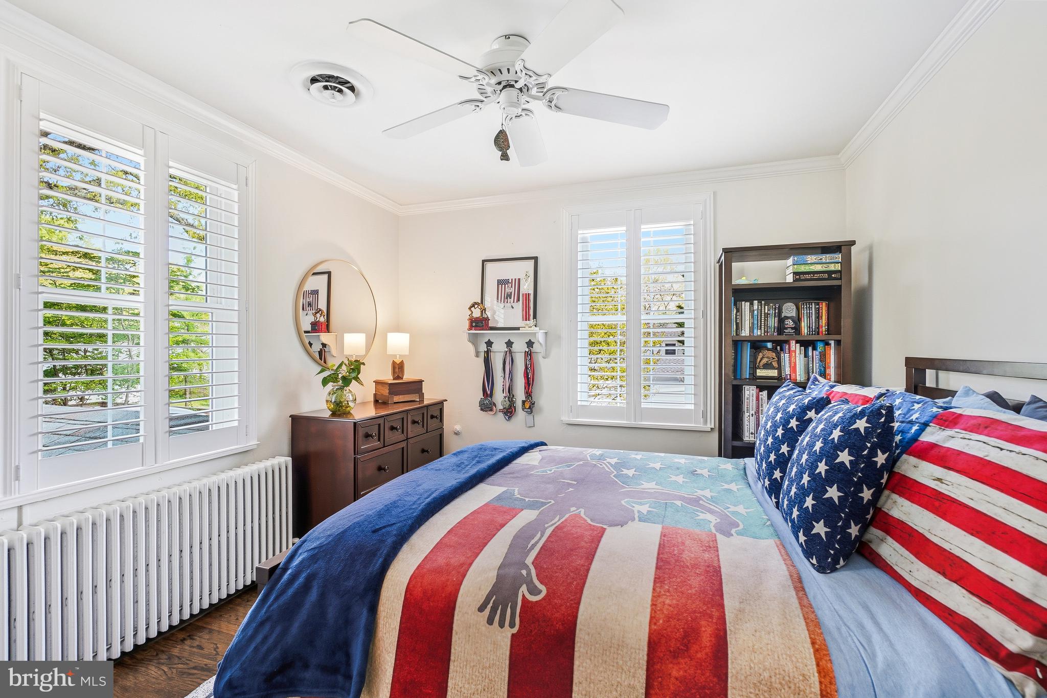 OLDE SEVERNA PARK - Residential