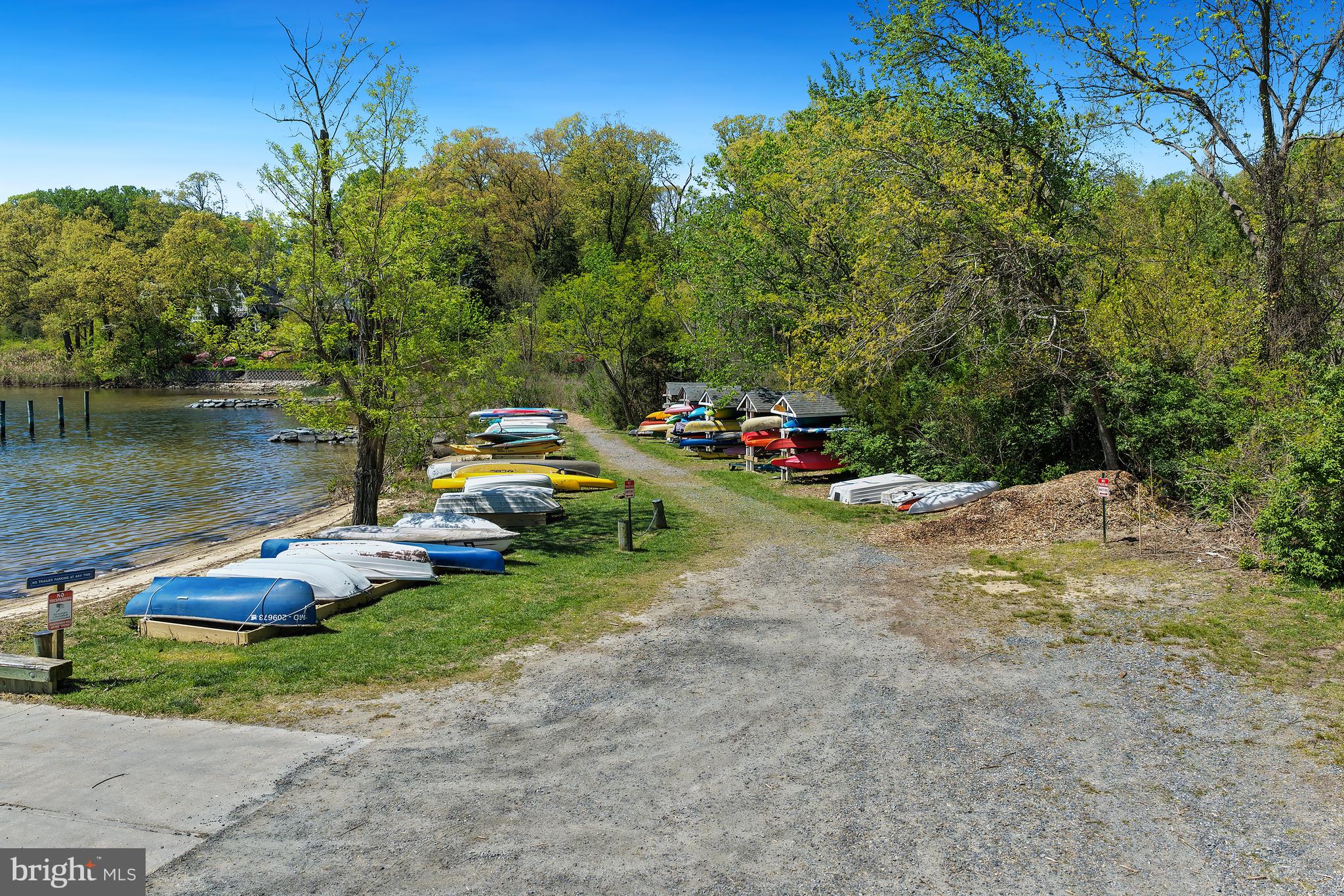 OLDE SEVERNA PARK - Residential