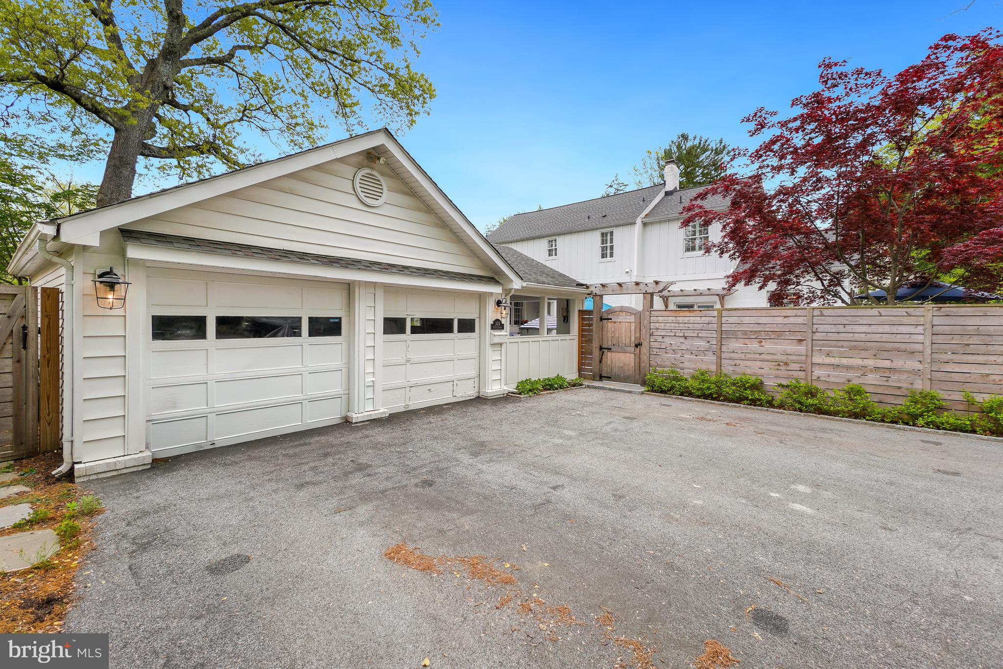 OLDE SEVERNA PARK - Residential