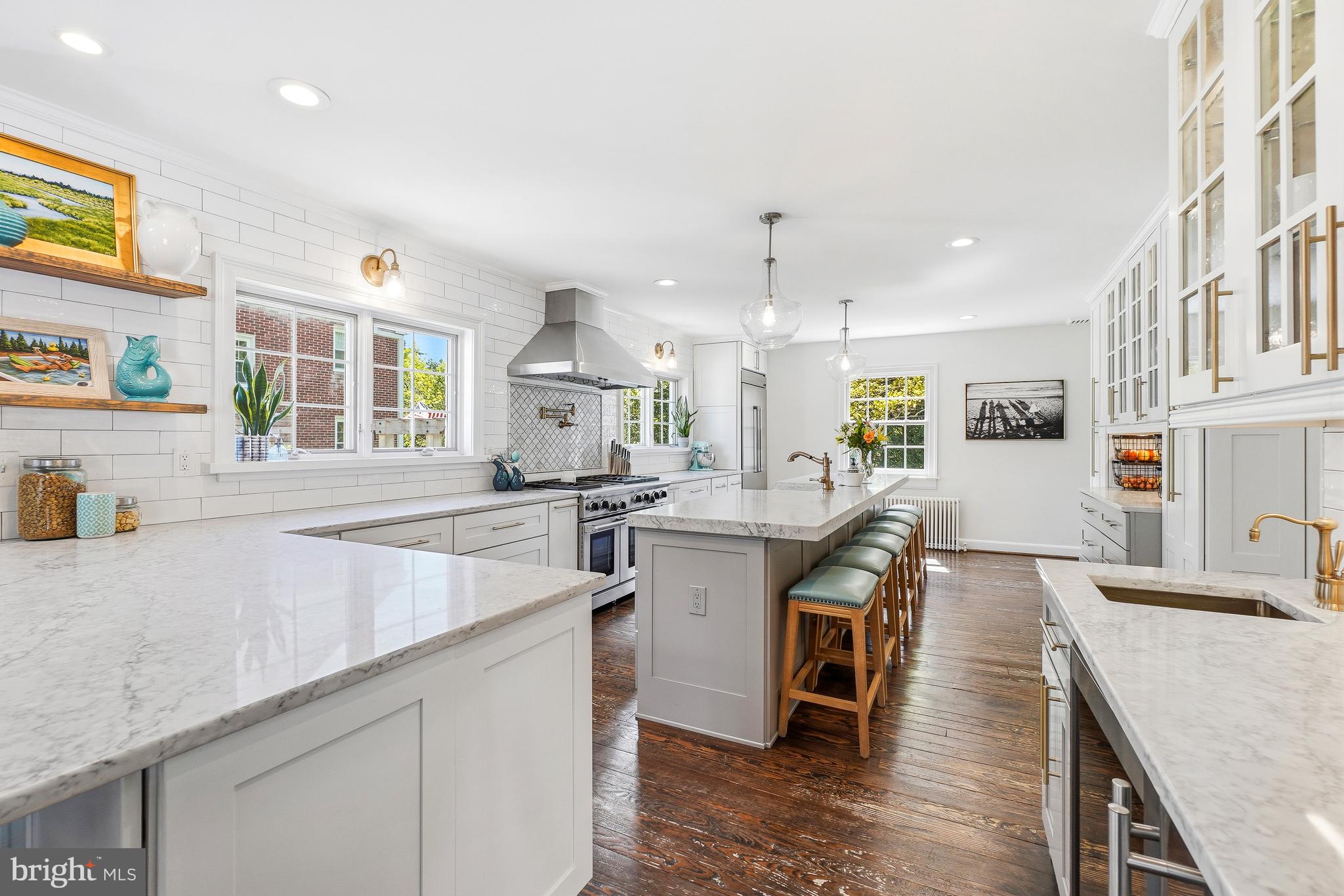 OLDE SEVERNA PARK - Residential