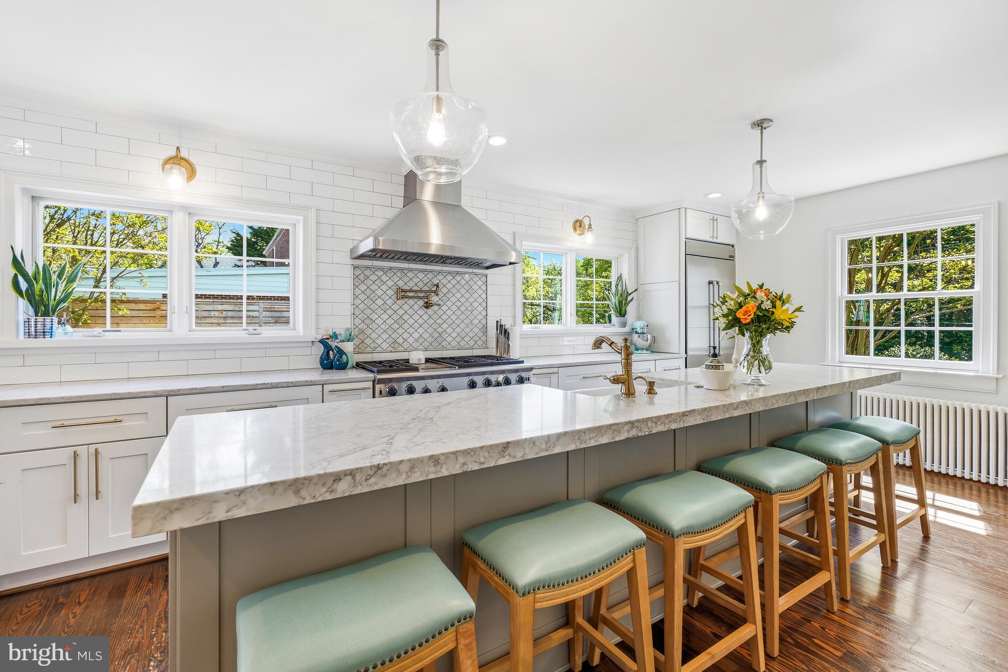 OLDE SEVERNA PARK - Residential