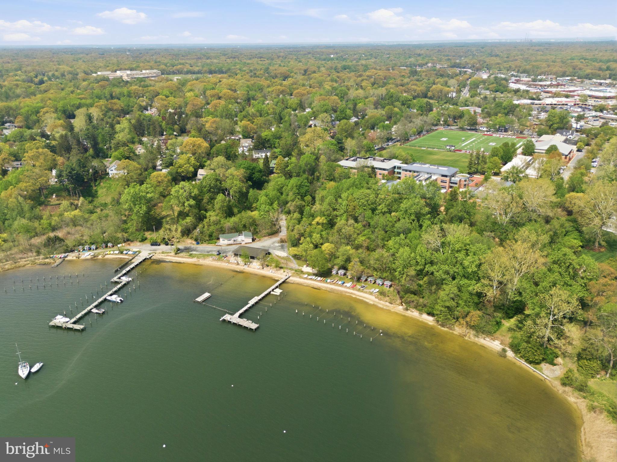 OLDE SEVERNA PARK - Residential