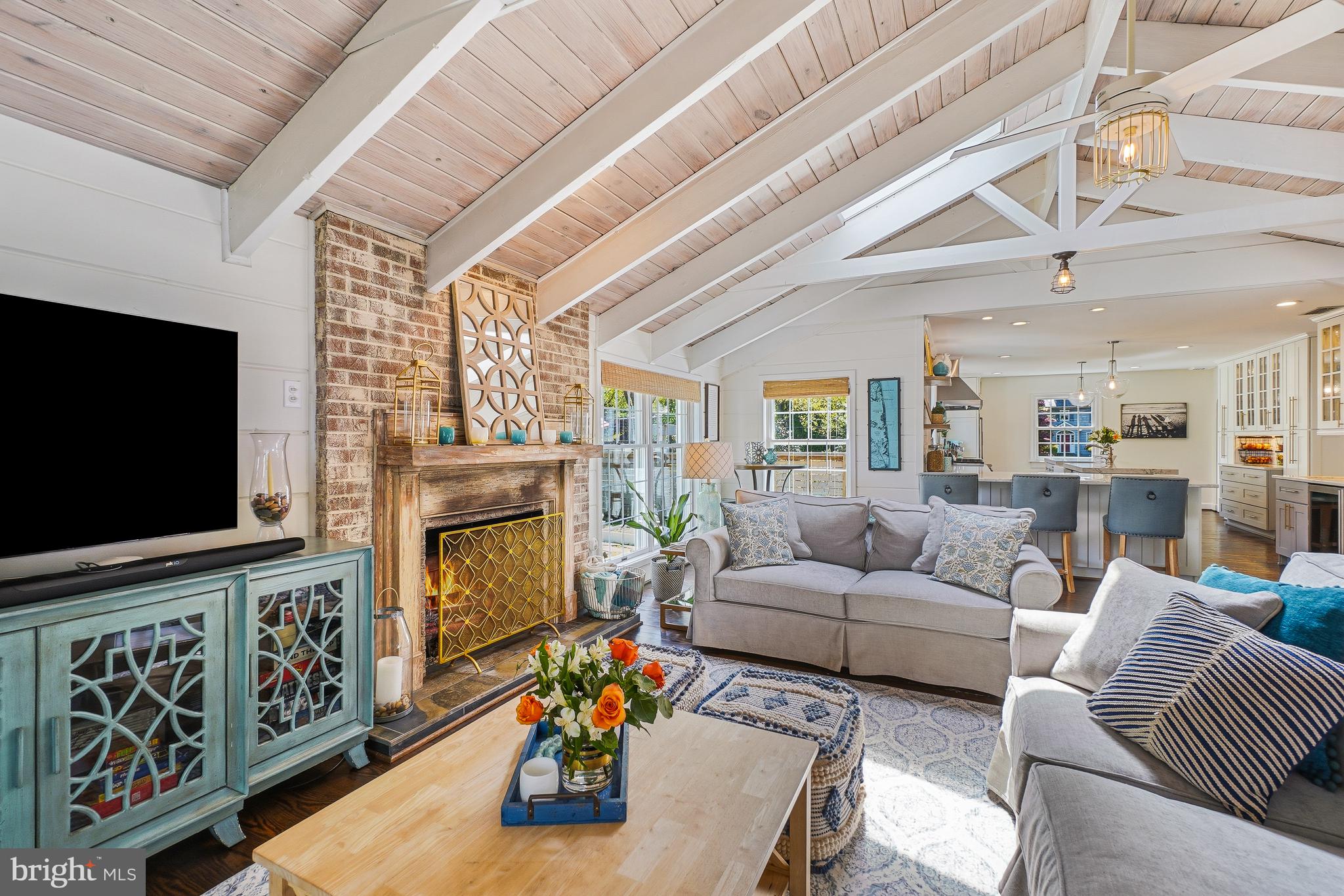 OLDE SEVERNA PARK - Residential