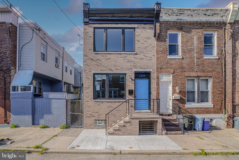 POINT BREEZE - Residential