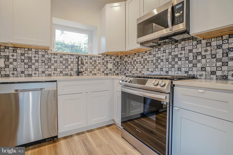 POINT BREEZE - Residential