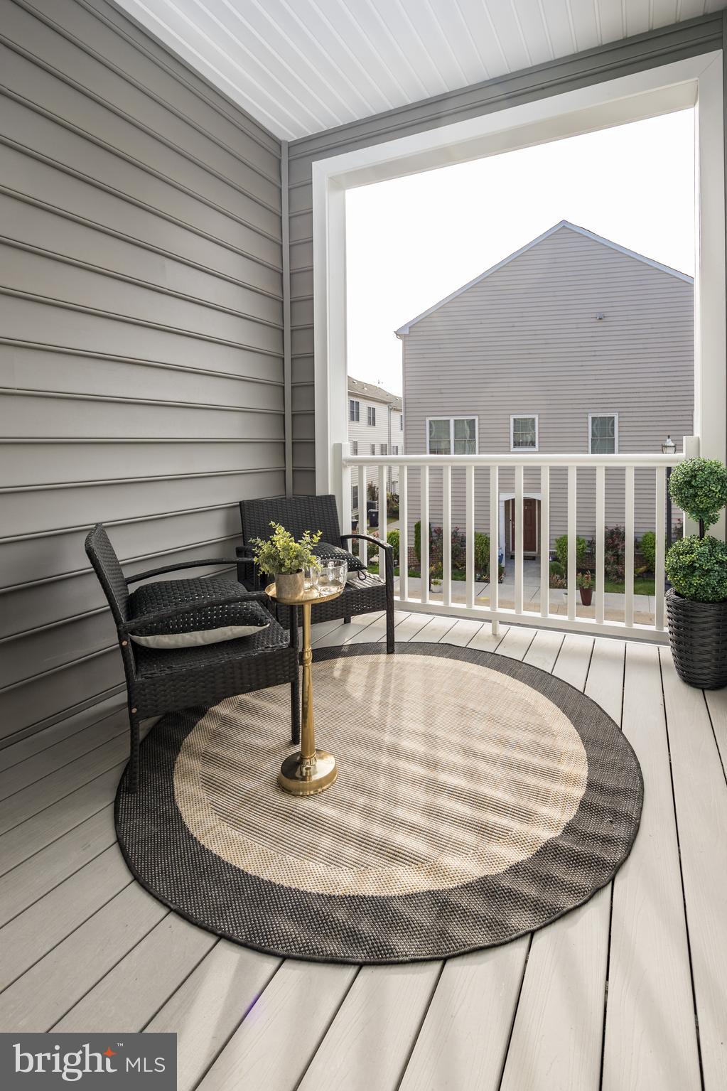 MCMULLEN SQUARE - Residential