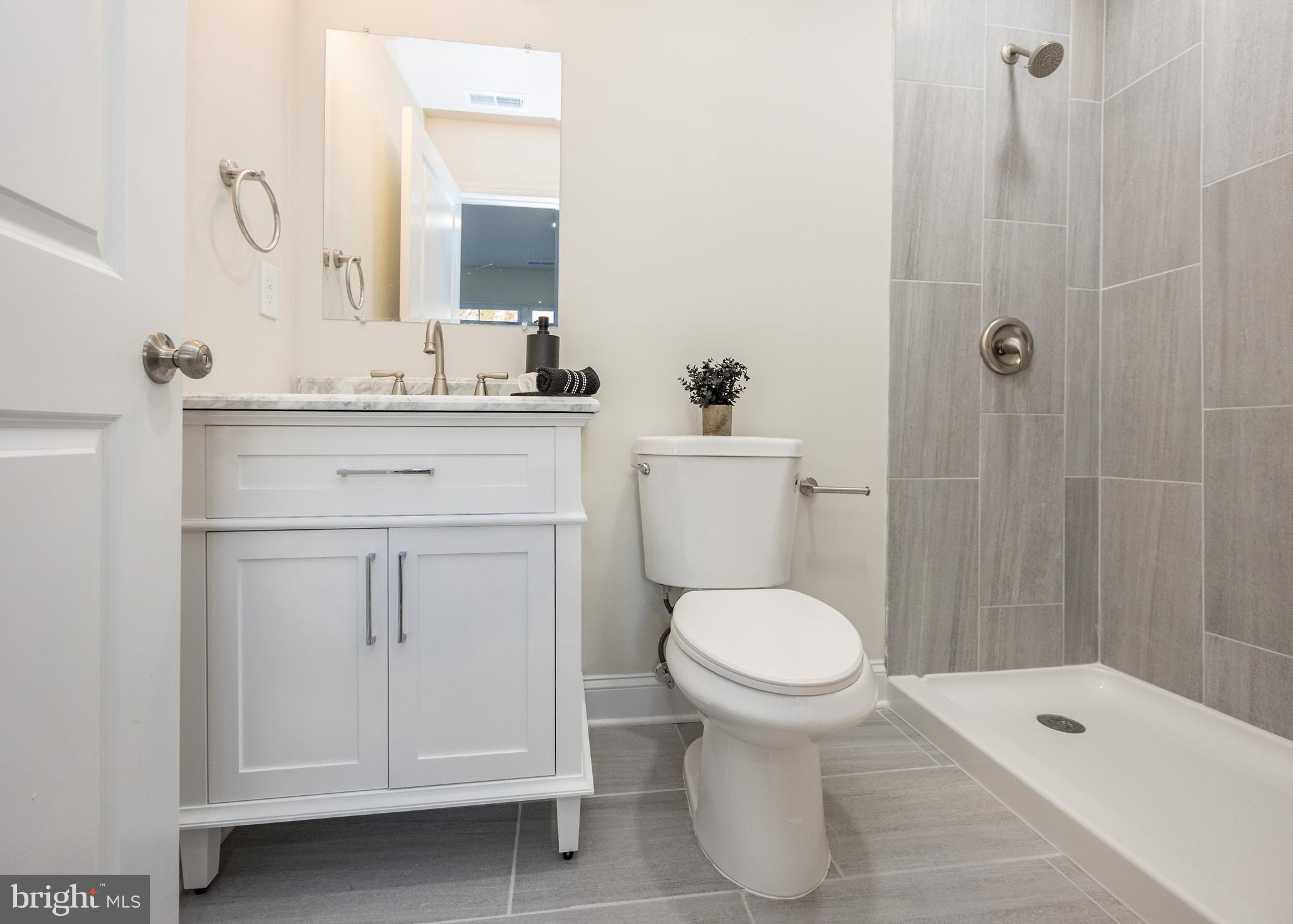 MCMULLEN SQUARE - Residential