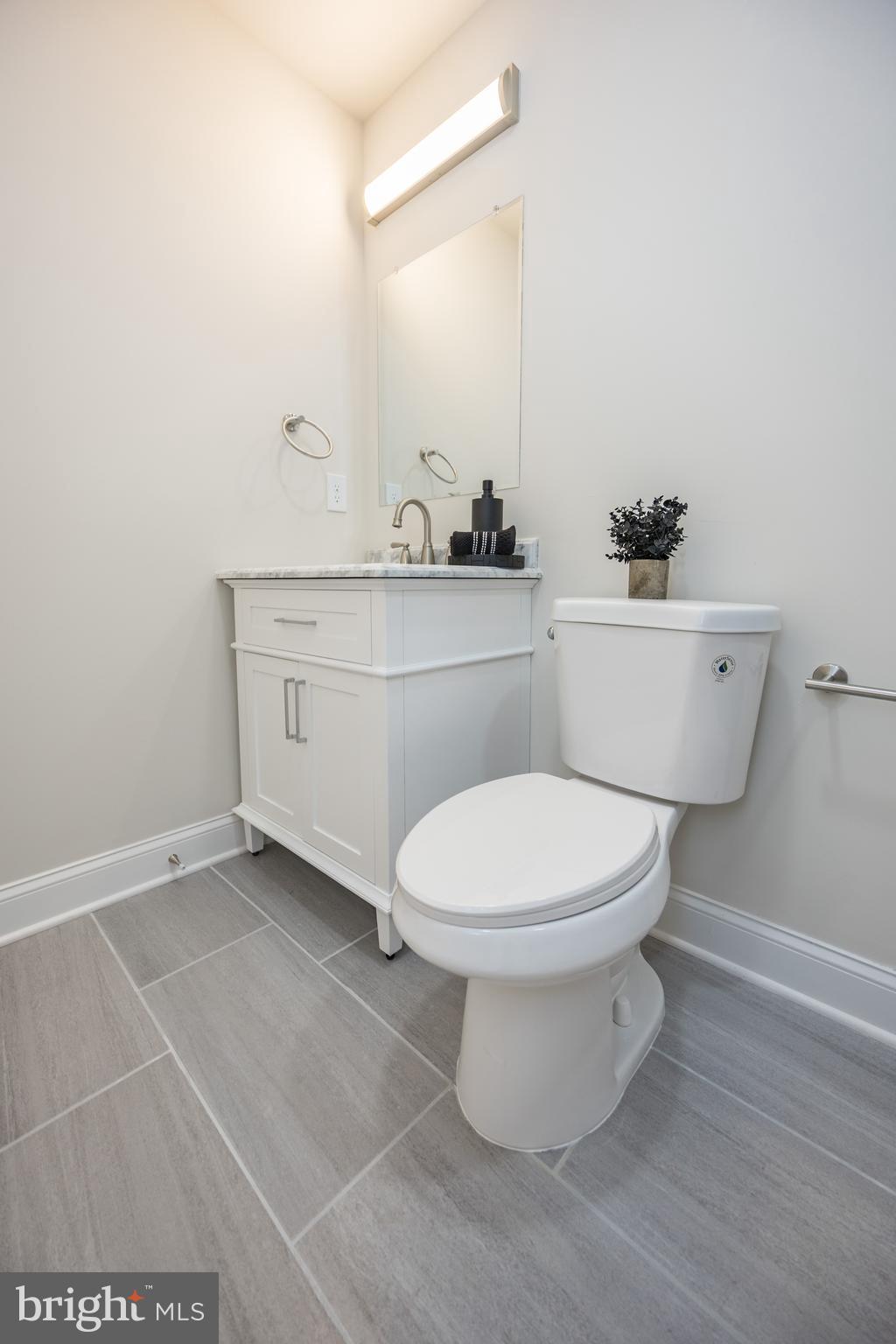 MCMULLEN SQUARE - Residential