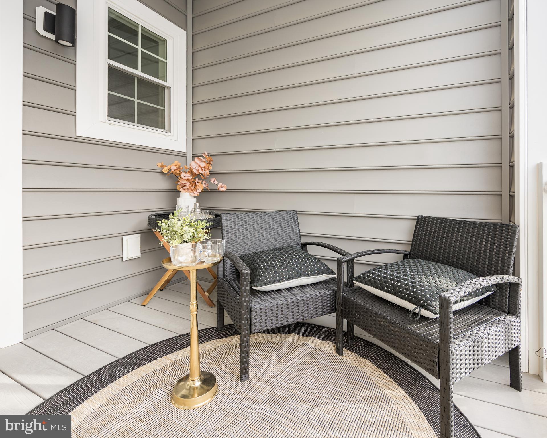 MCMULLEN SQUARE - Residential