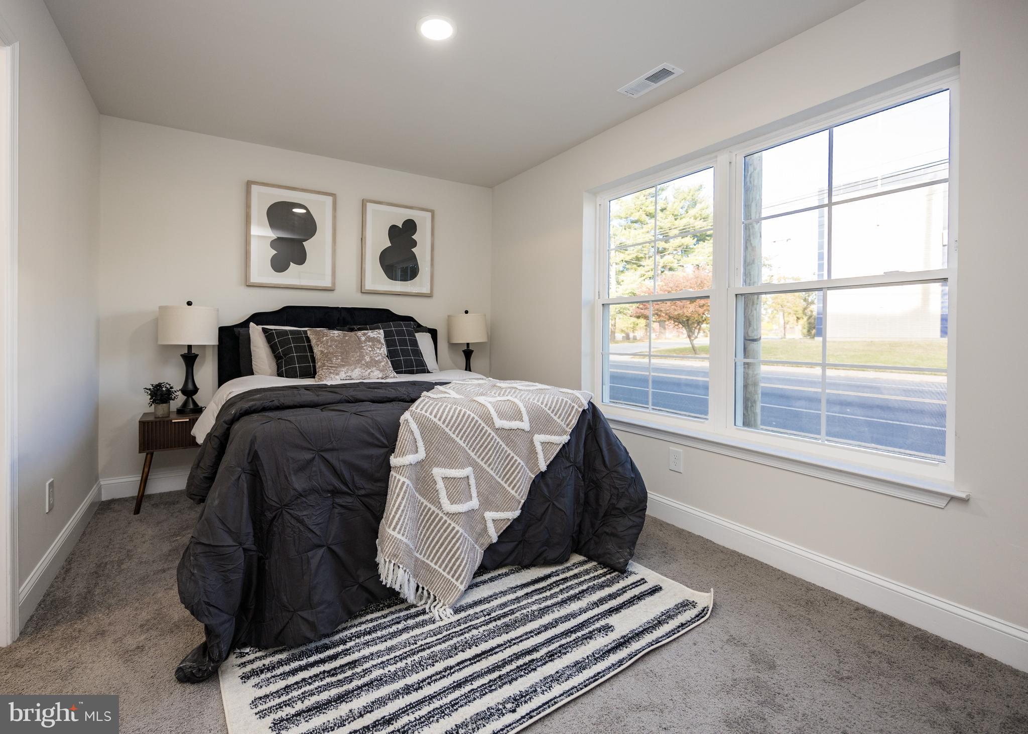 MCMULLEN SQUARE - Residential